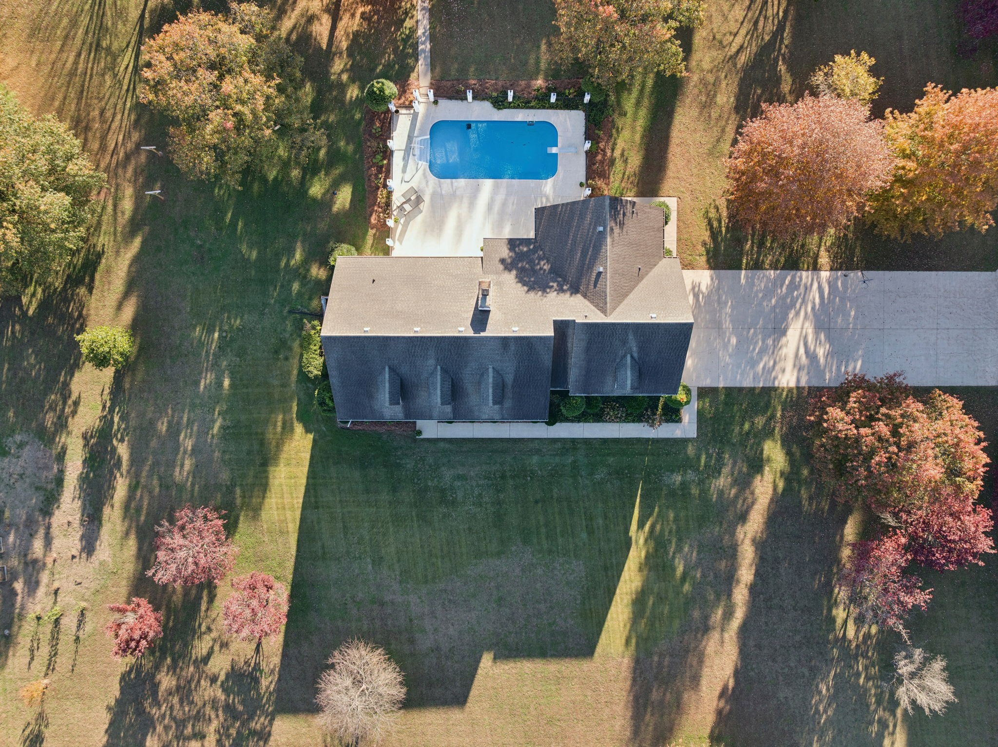 2645 W Jefferson Pike
