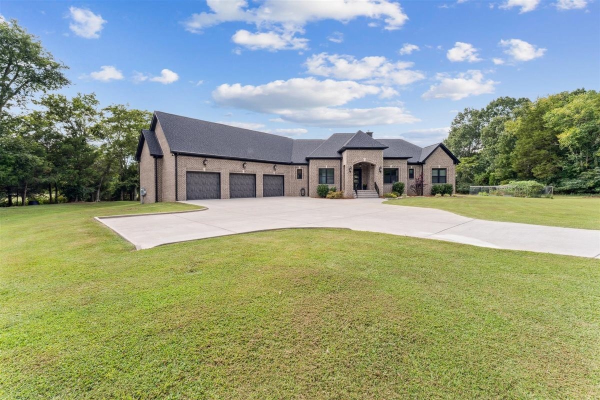 1276 Trice Rd
