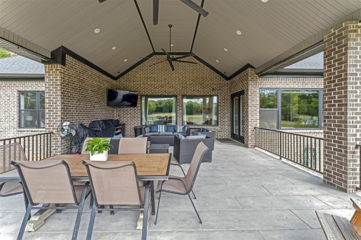 1276 Trice Rd
