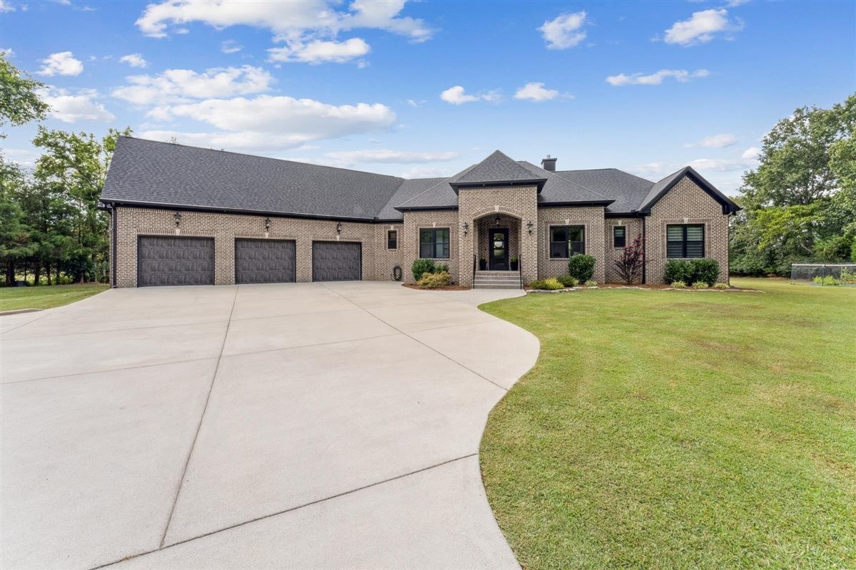 1276 Trice Rd