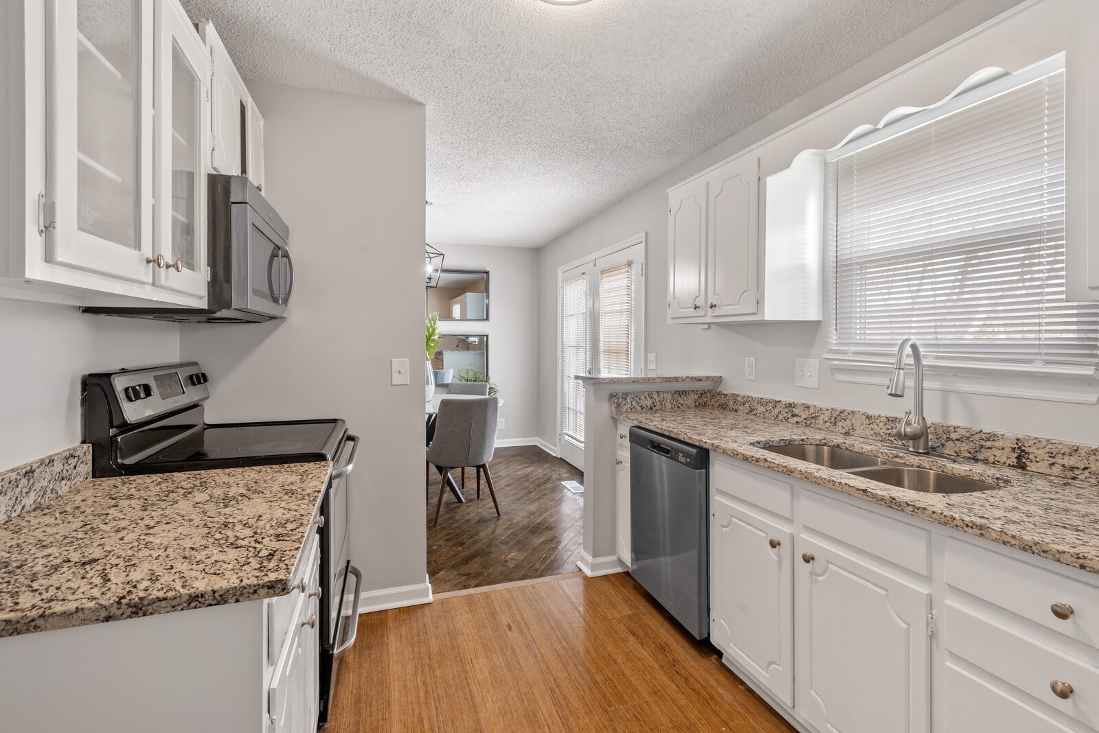 1617 Alsdale Rd