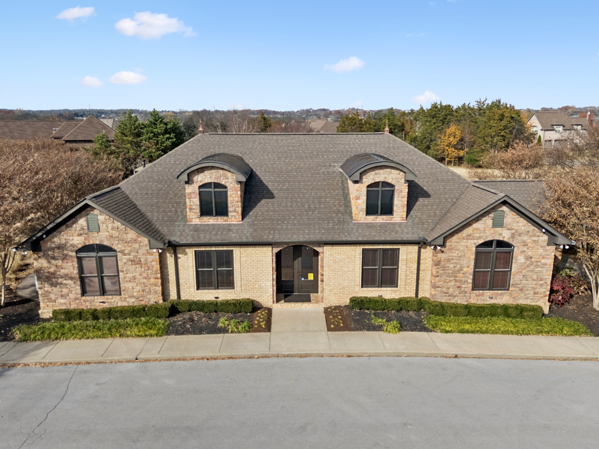 413 Stockbridge Way