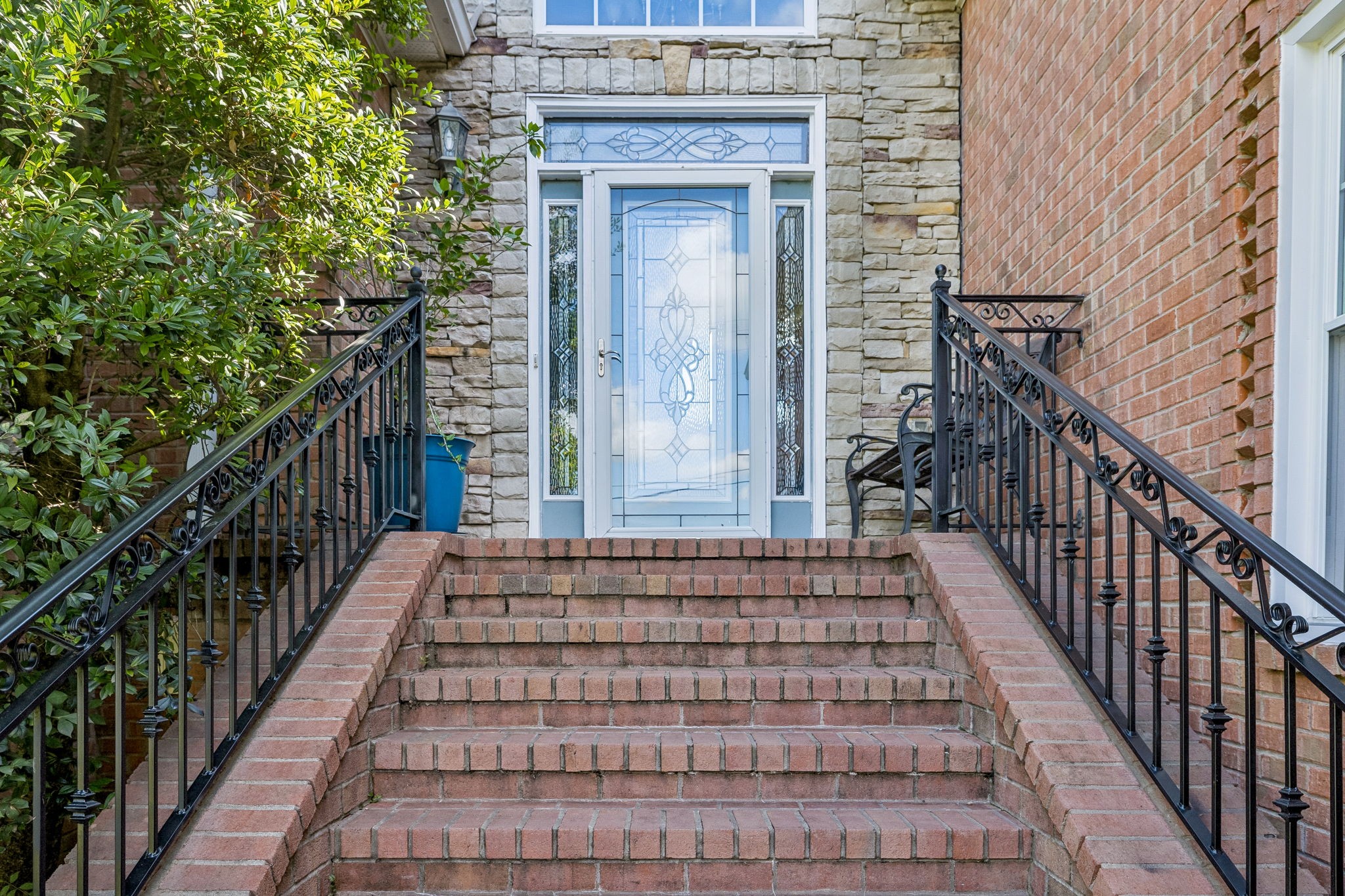 413 Stockbridge Way