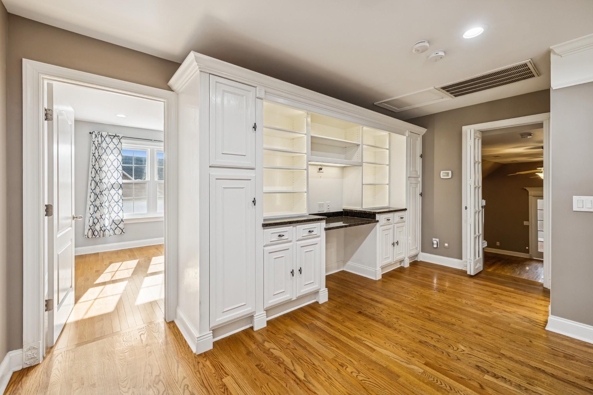 413 Stockbridge Way