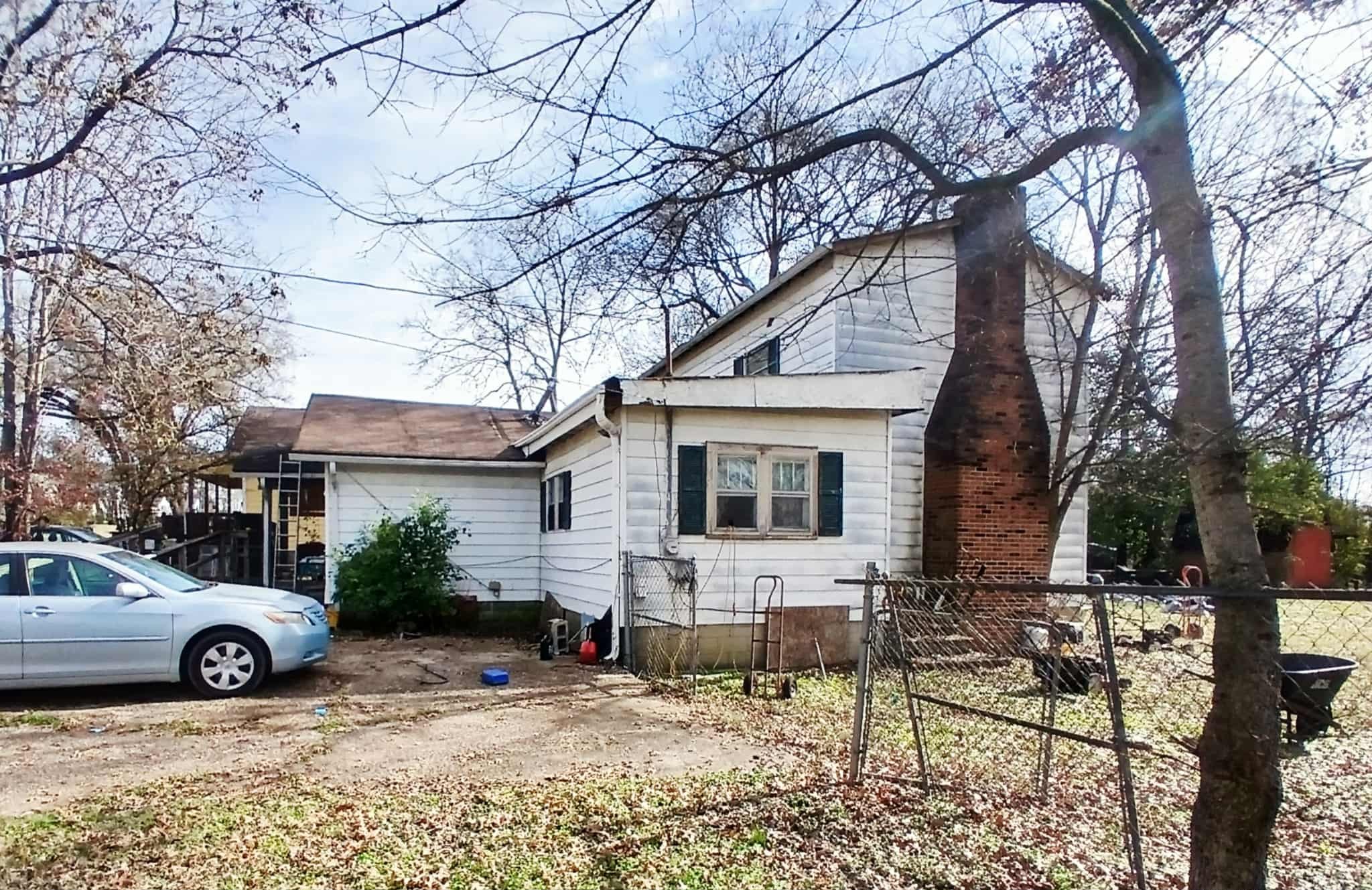 261 Ross Ave