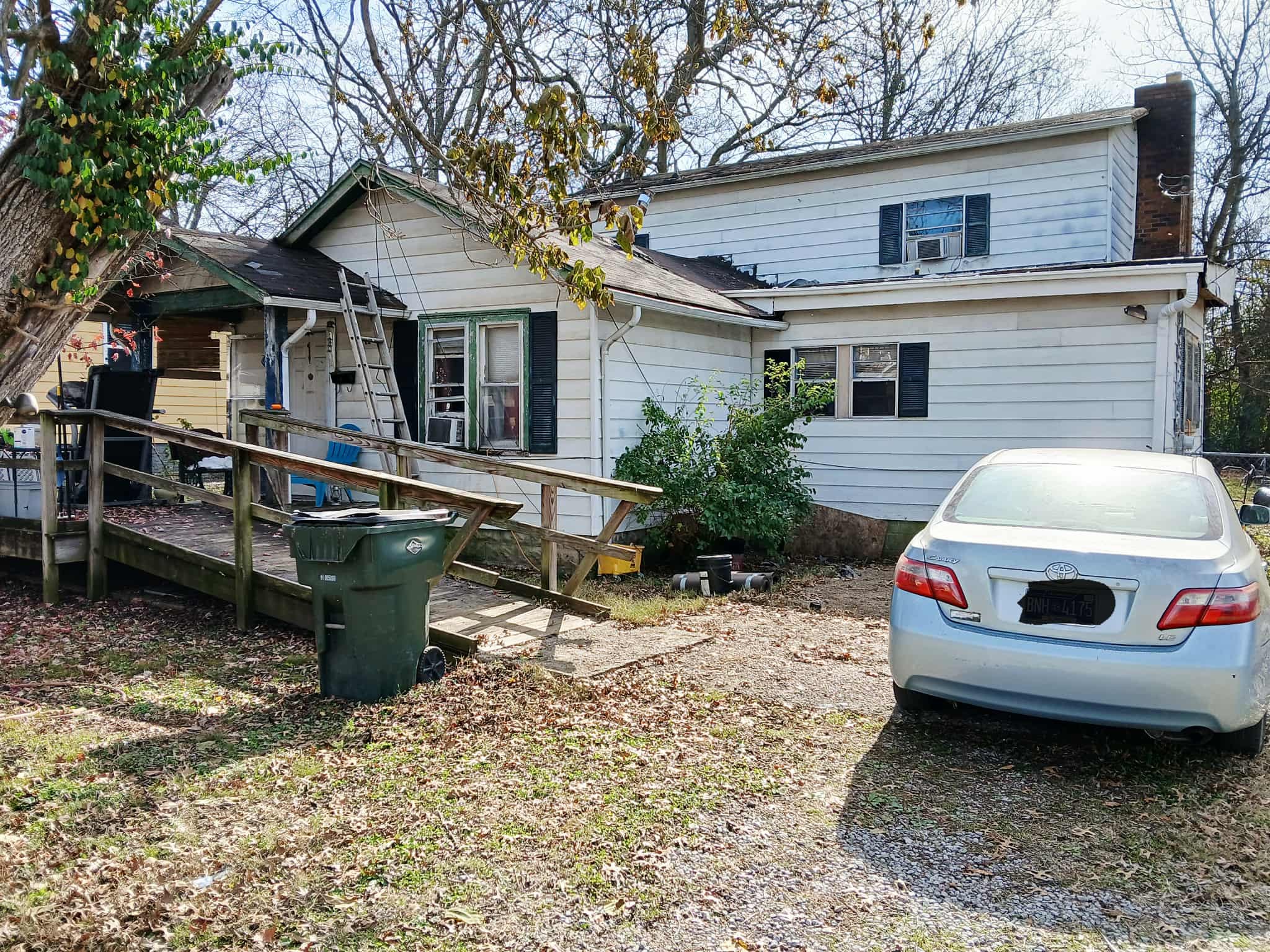 261 Ross Ave