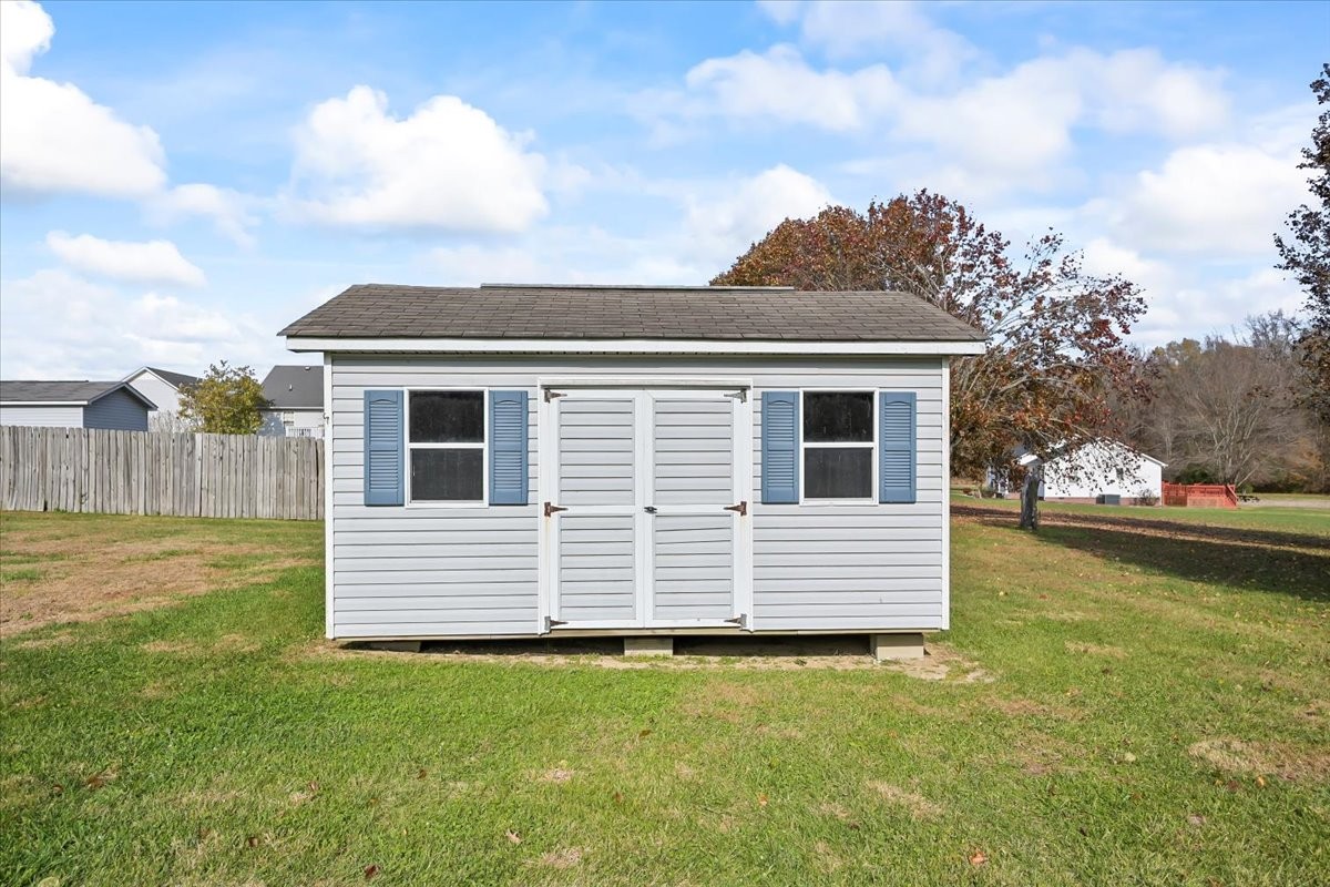 71 Rebecca Dr
