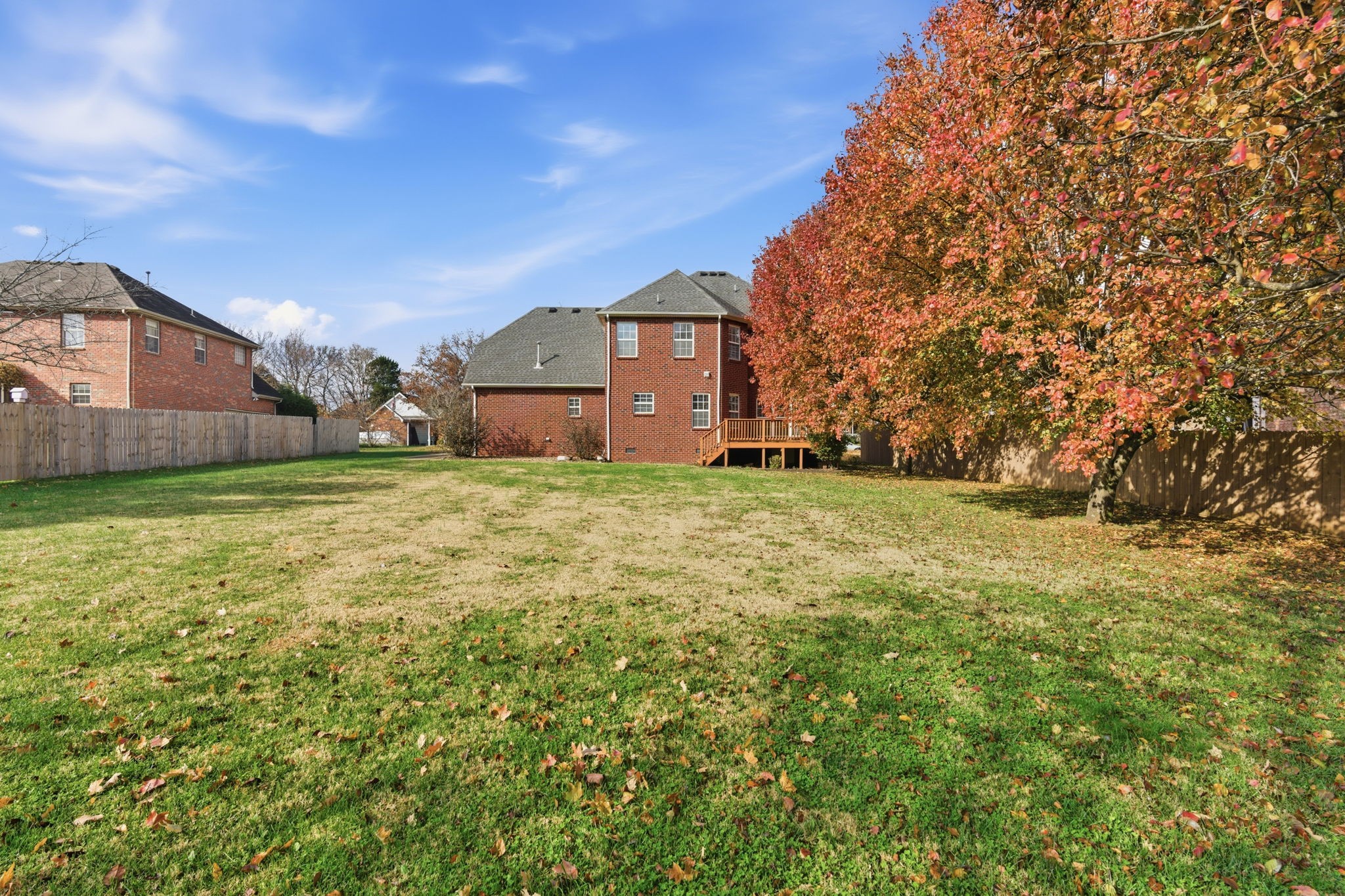 223 Comer Cir