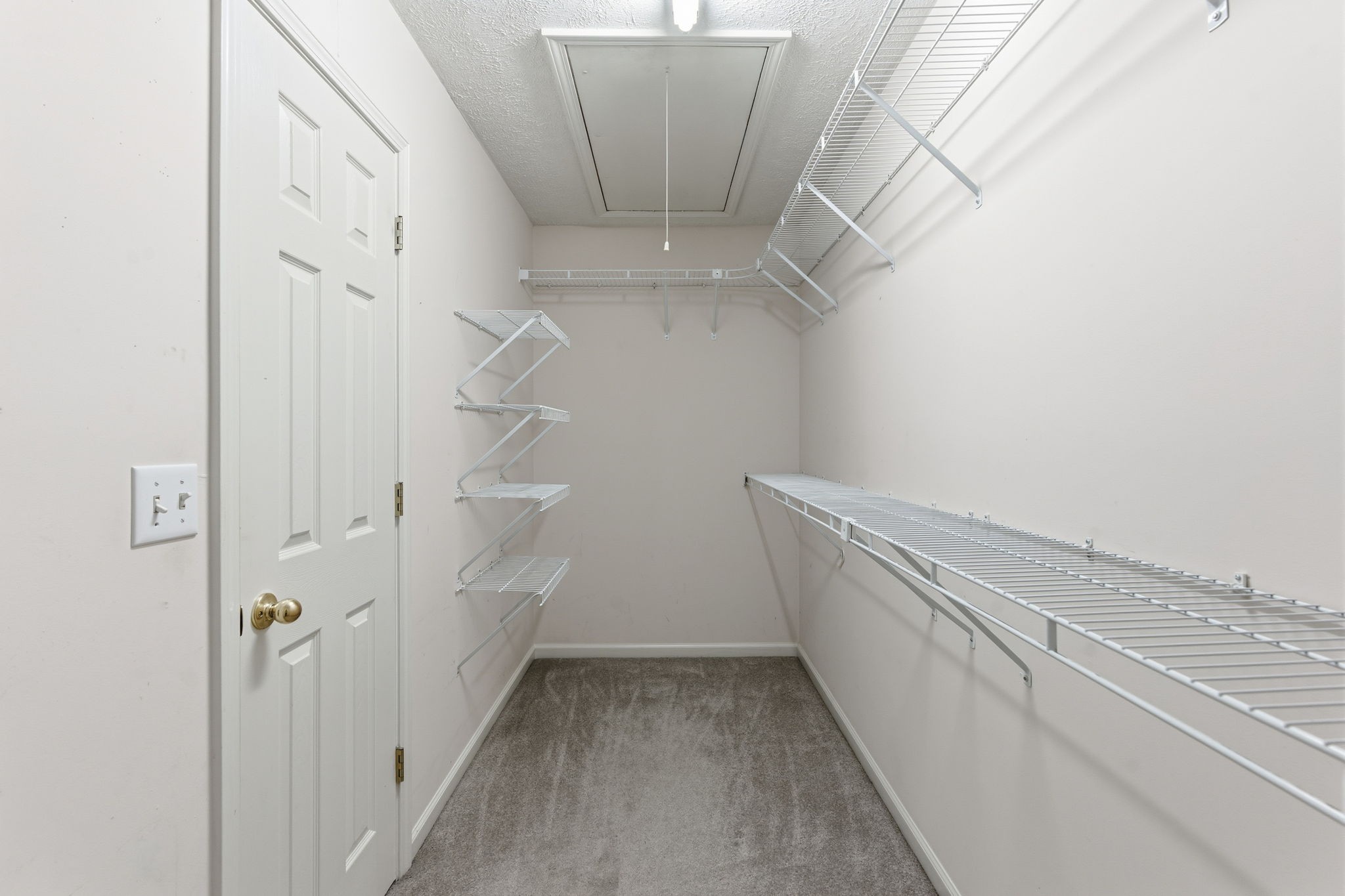 223 Comer Cir
