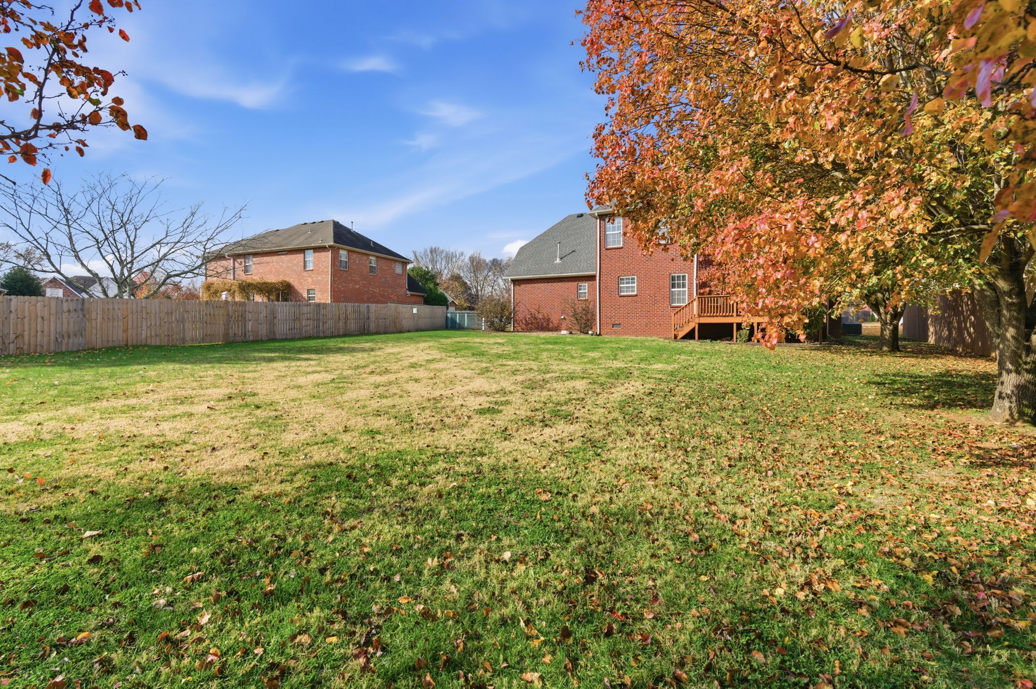 223 Comer Cir
