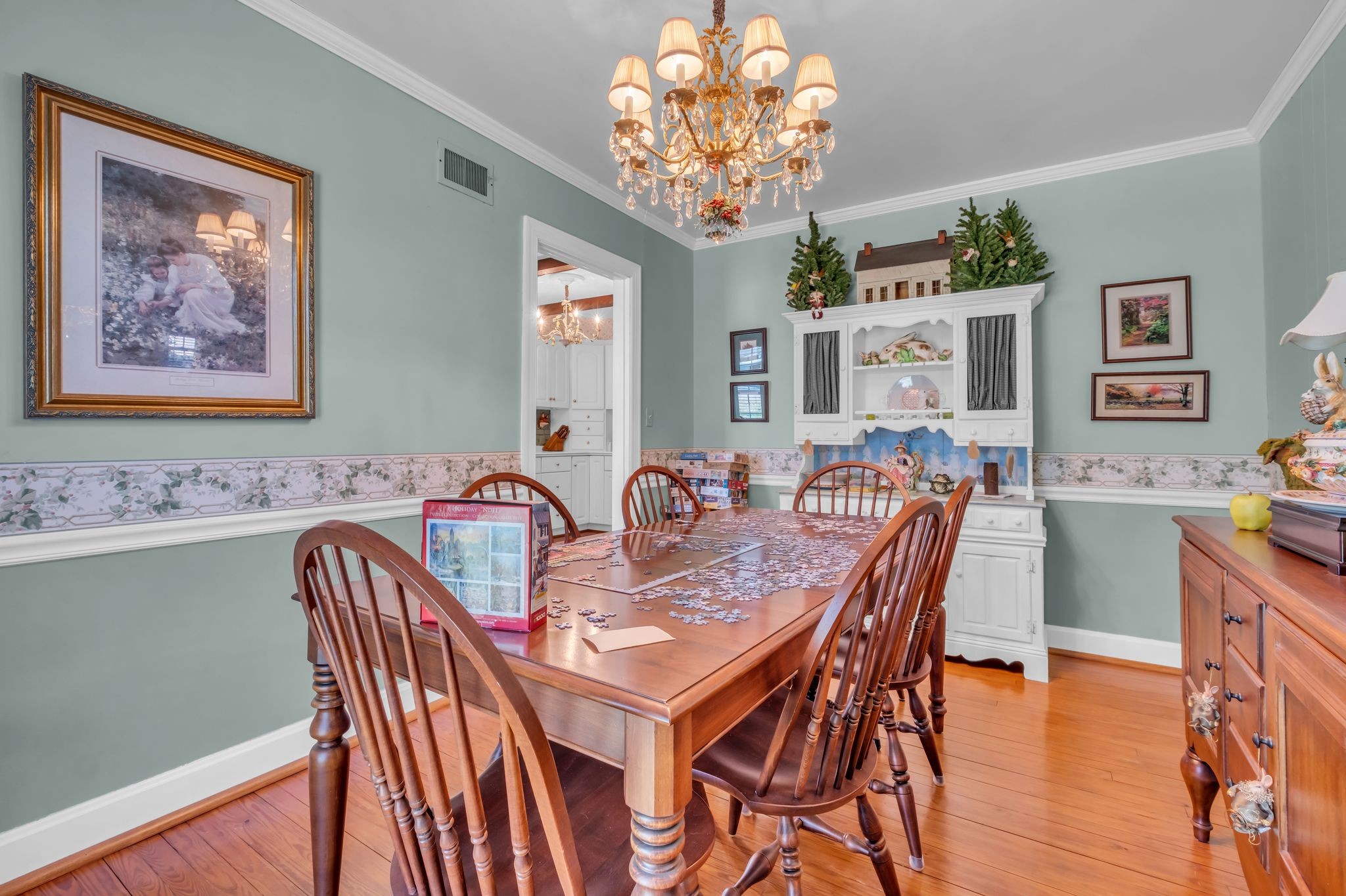 125 Castle Heights Ave