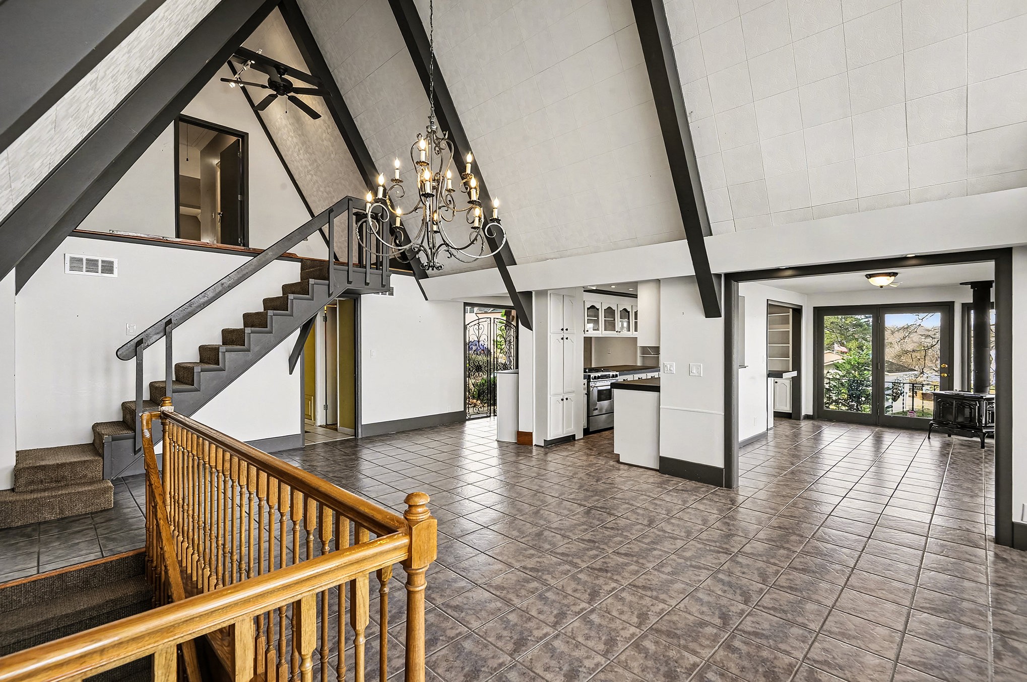 289 Lakeview Cir