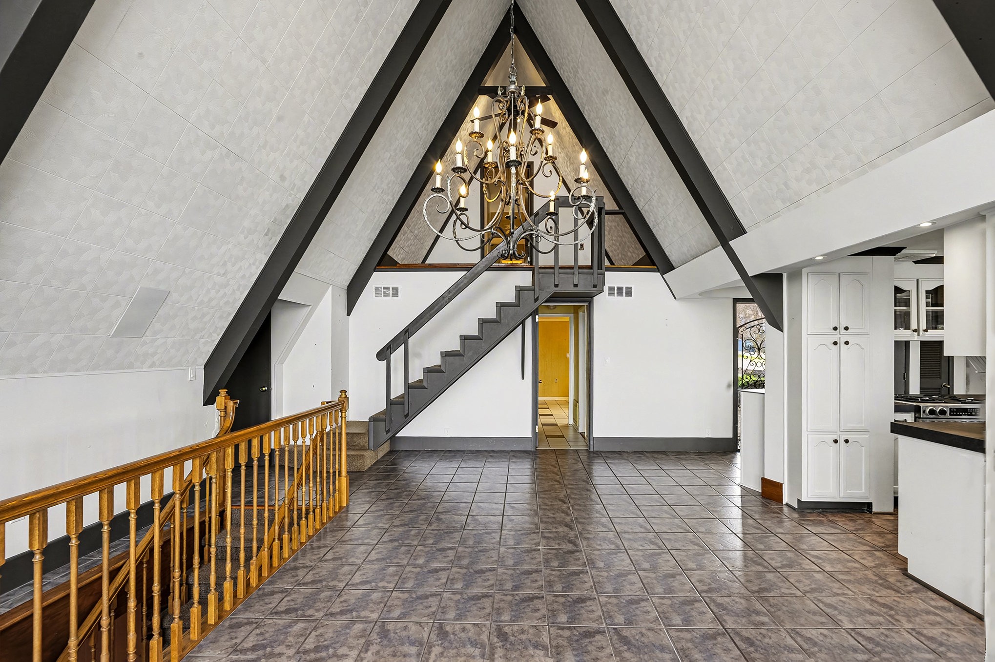 289 Lakeview Cir