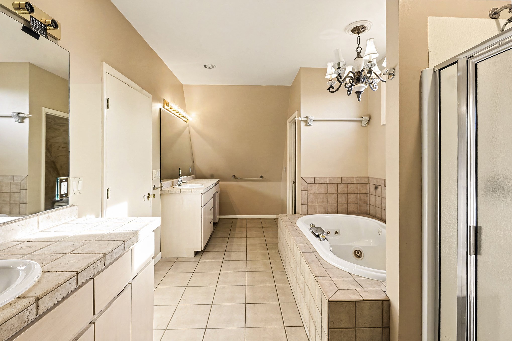 289 Lakeview Cir