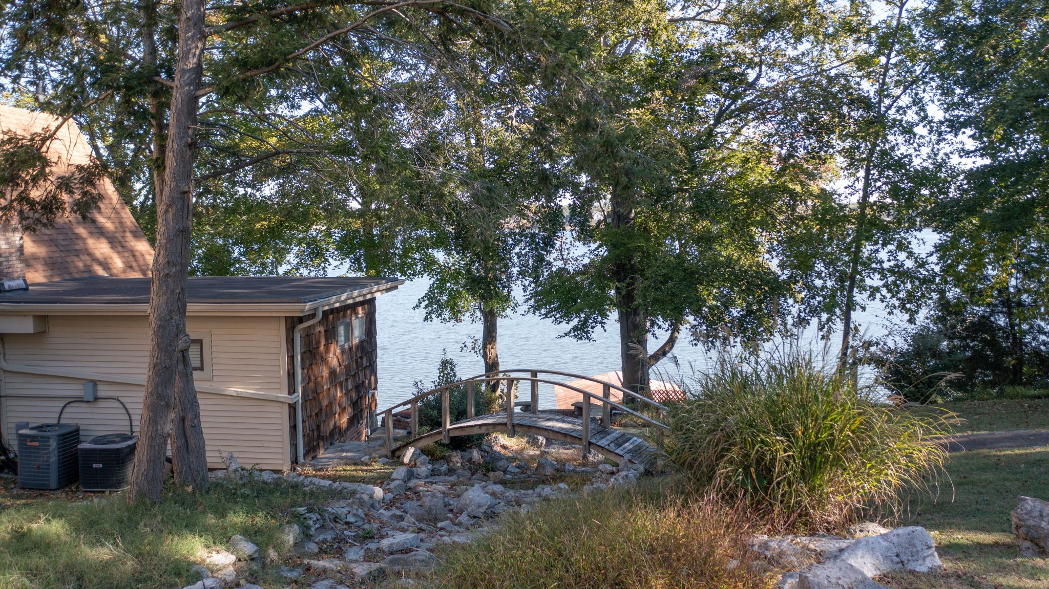 289 Lakeview Cir