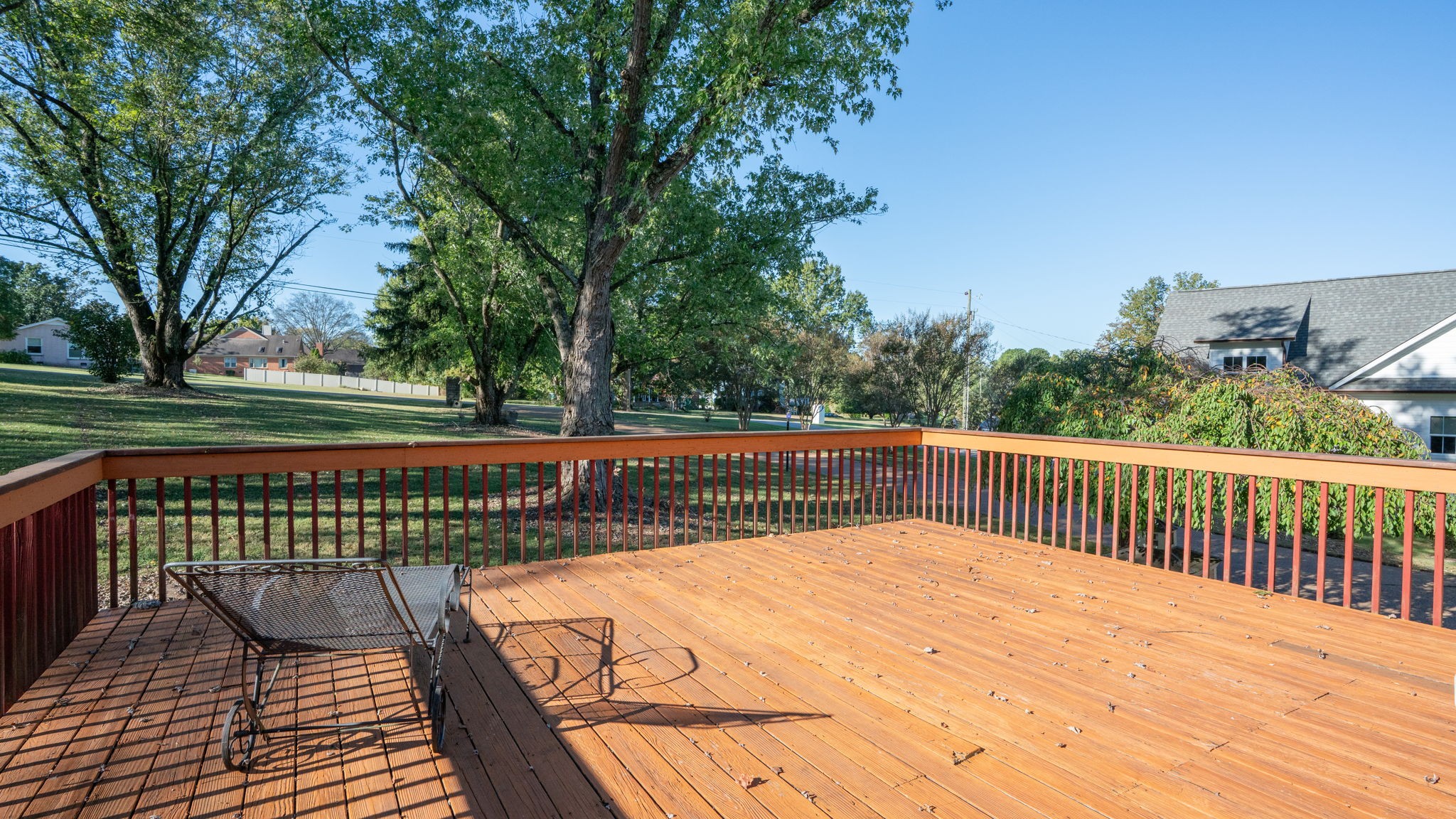 289 Lakeview Cir