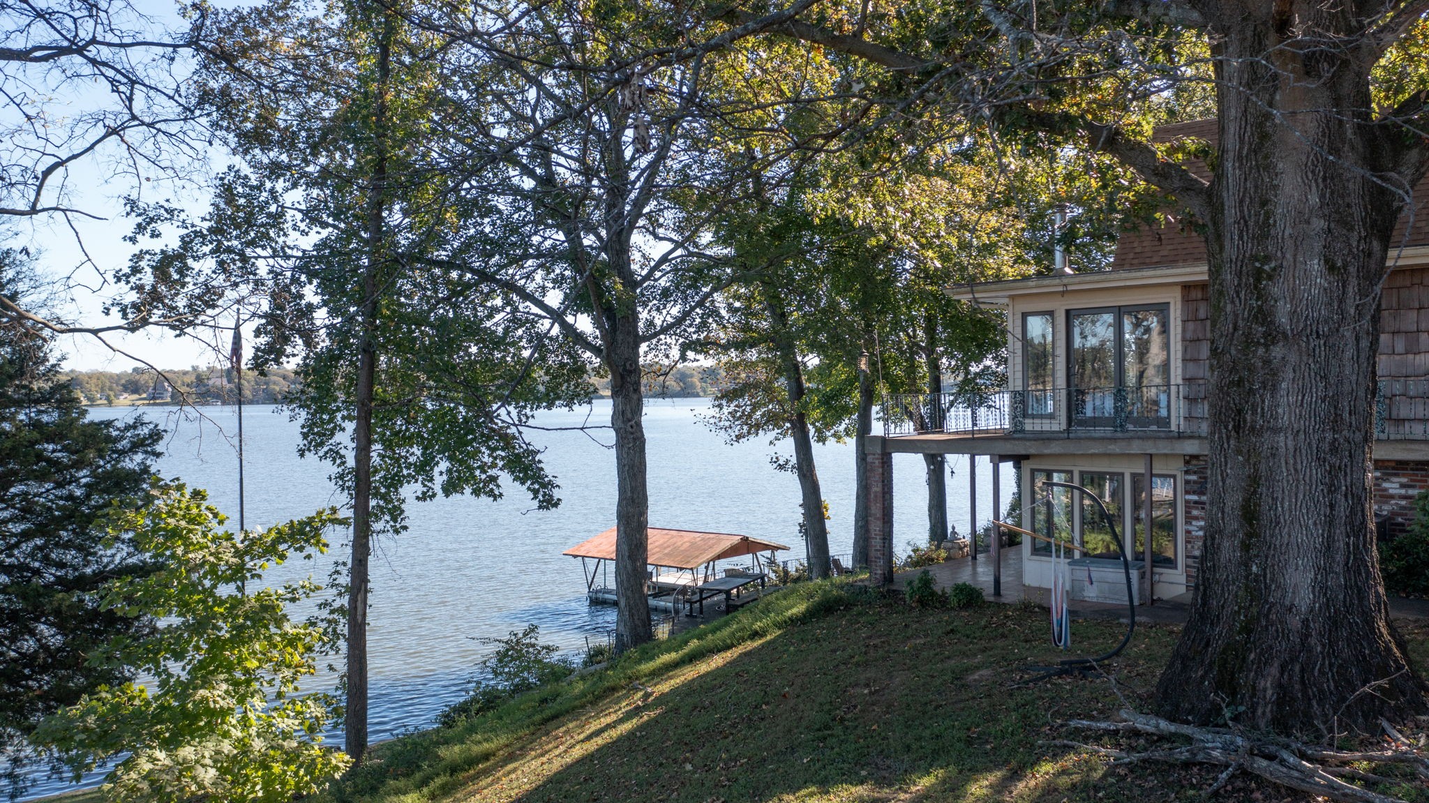 289 Lakeview Cir