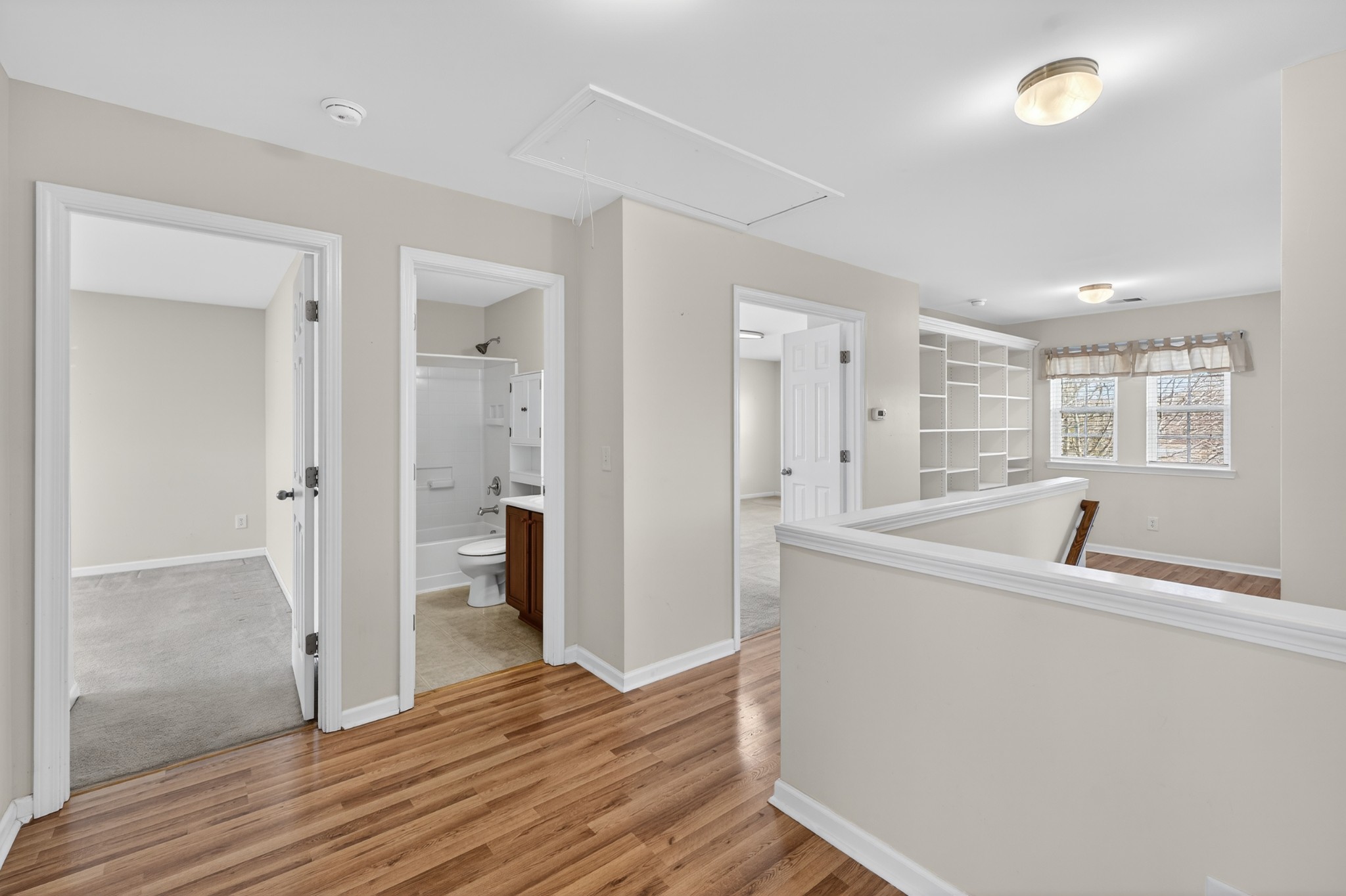 12 Gibson Dr