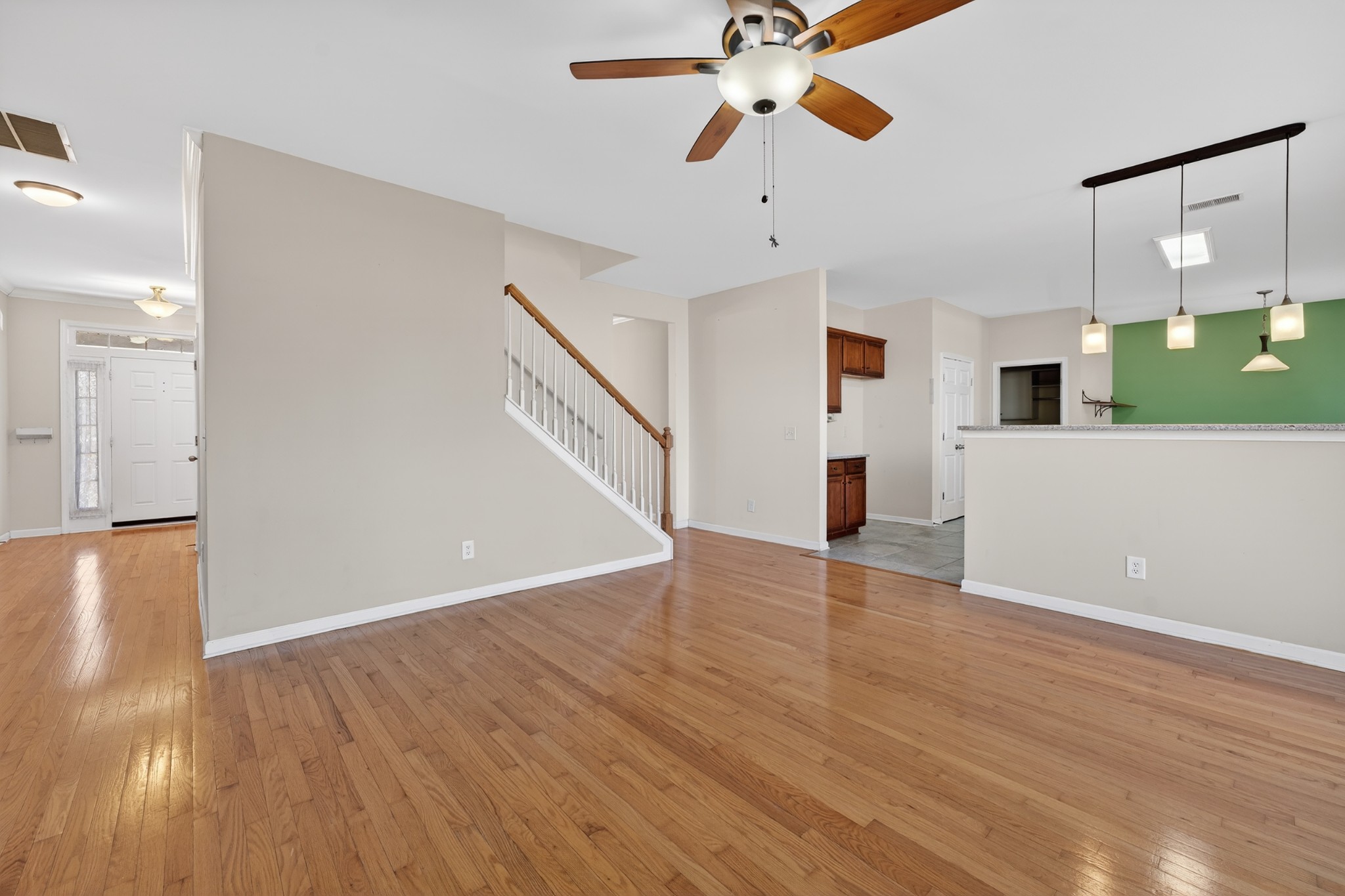 12 Gibson Dr