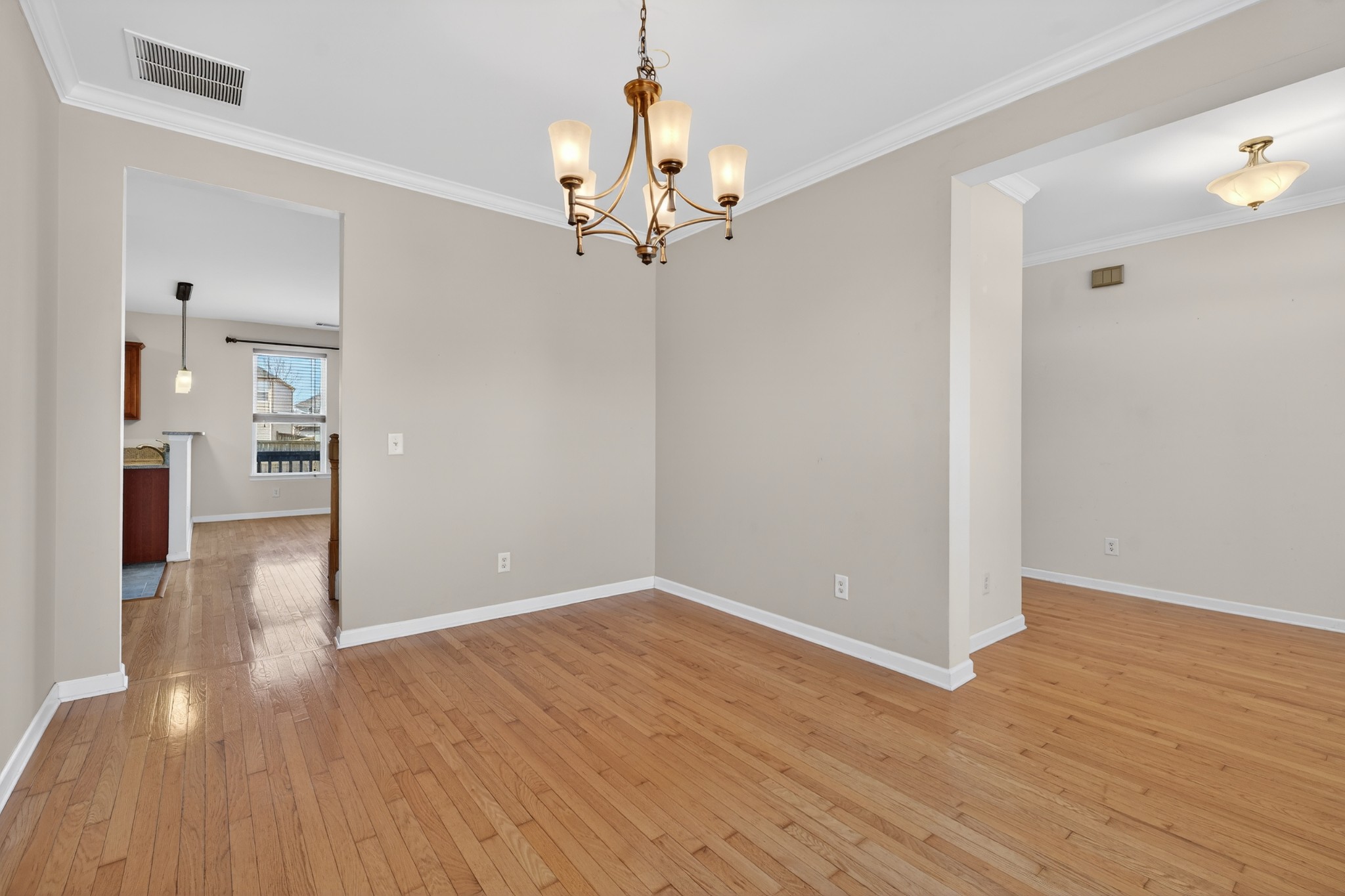 12 Gibson Dr