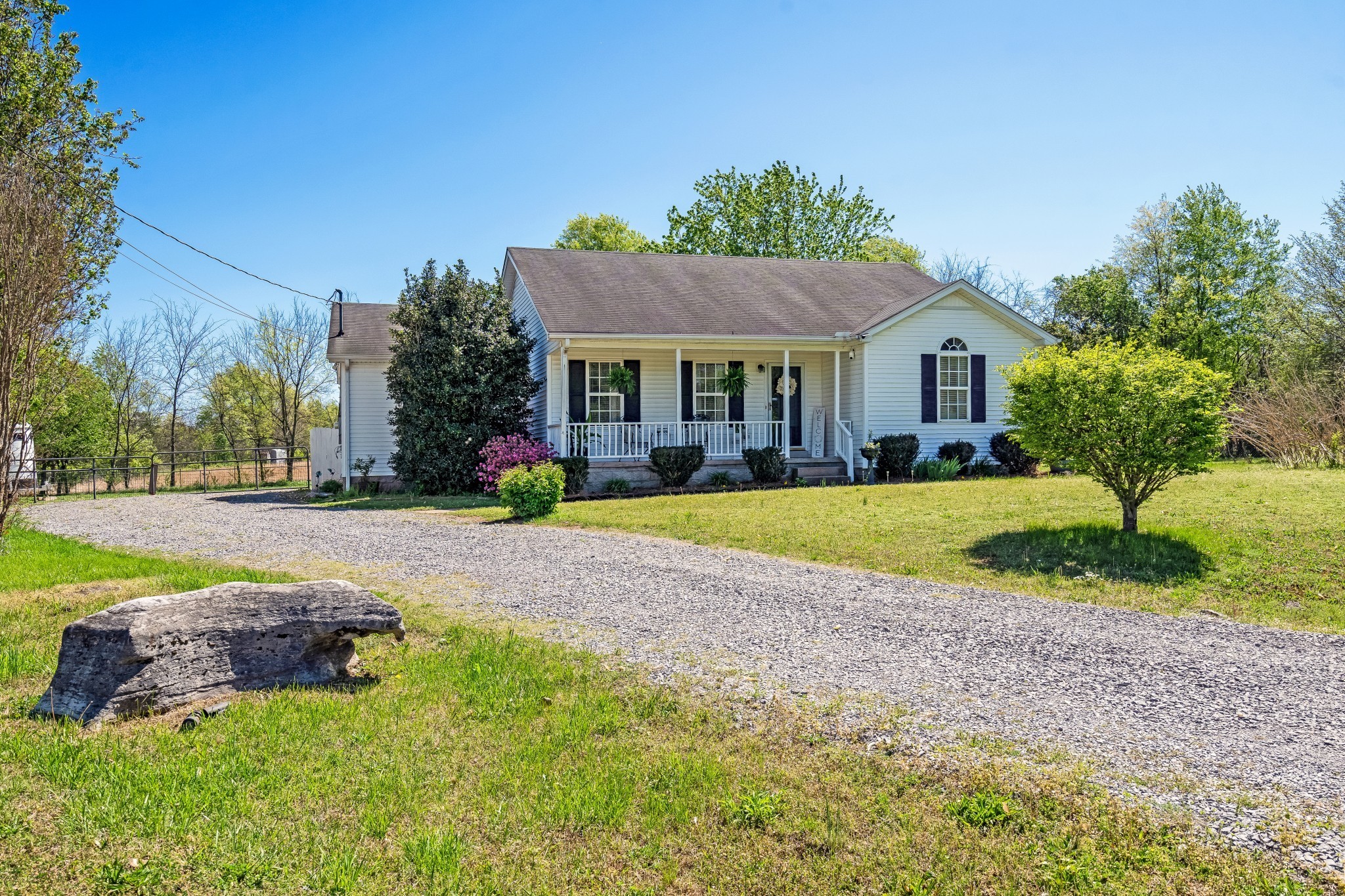 120 E Crawford Ct