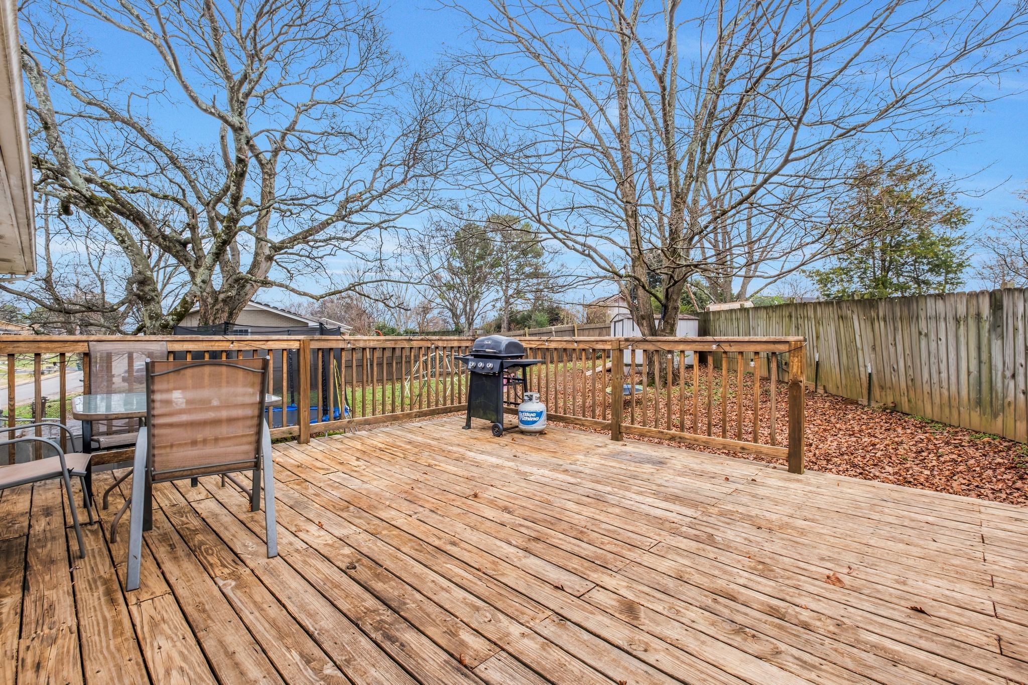 200 Bonnaoaks Dr