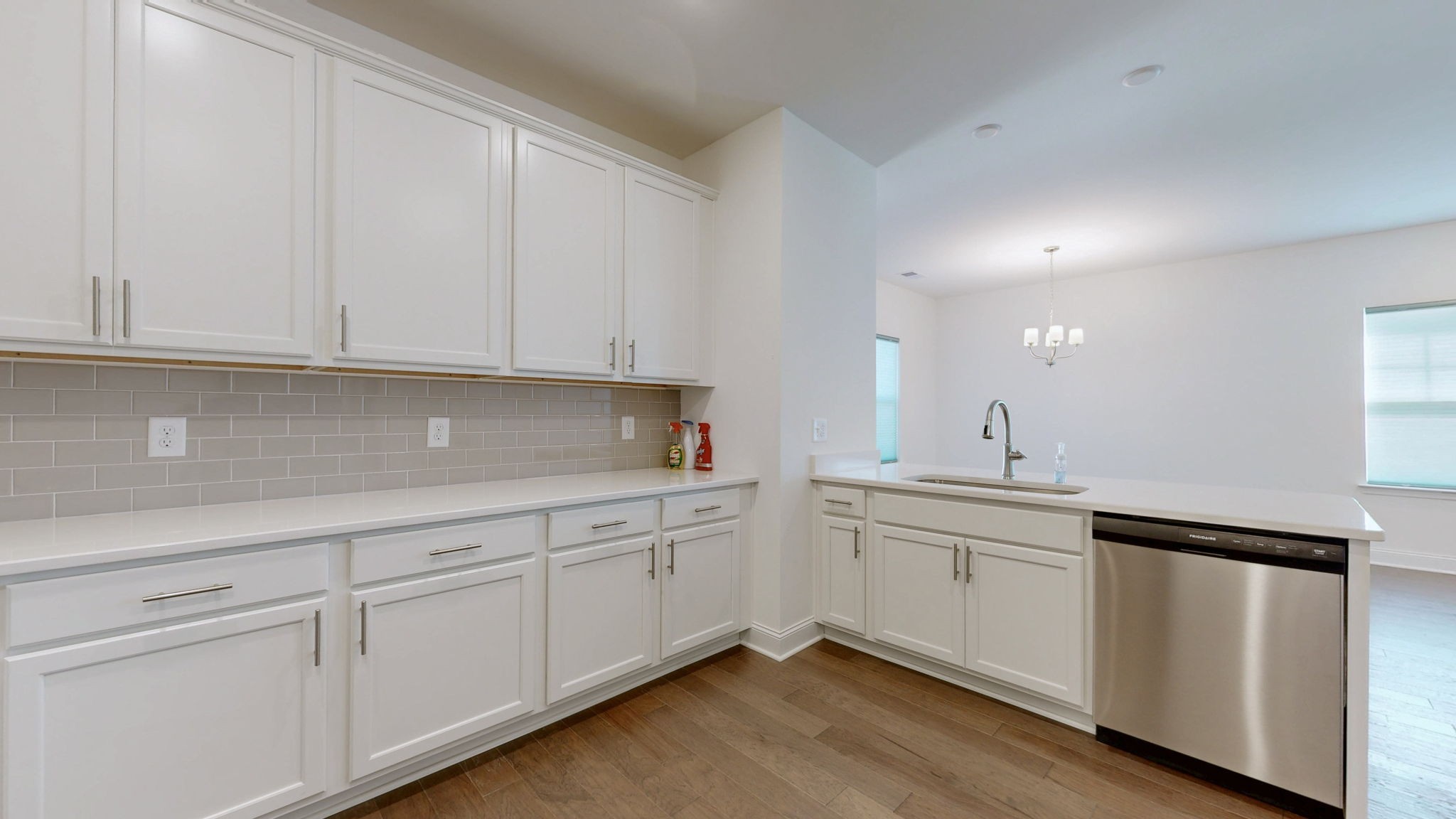 1518 Cedarbrooke Ln