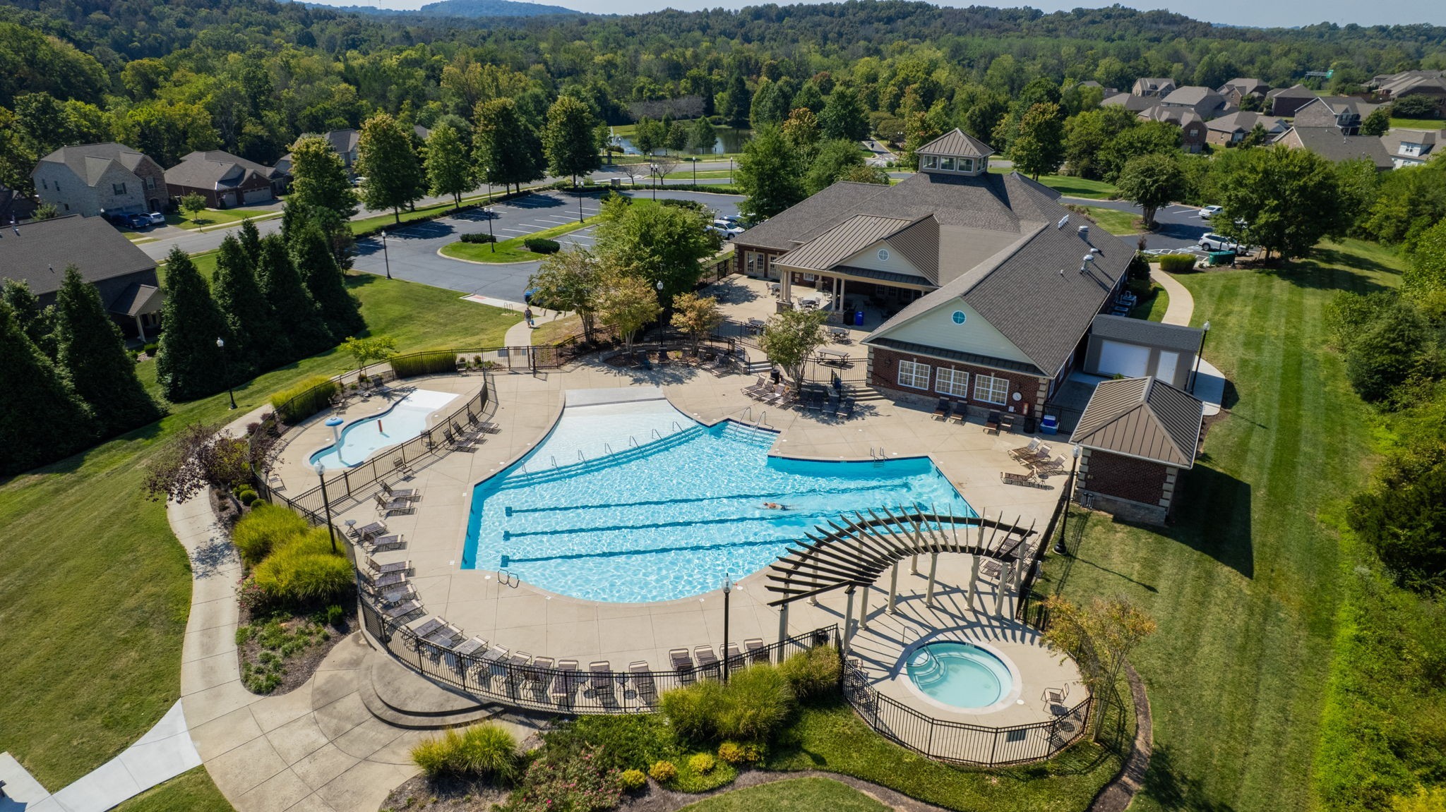 1518 Cedarbrooke Ln