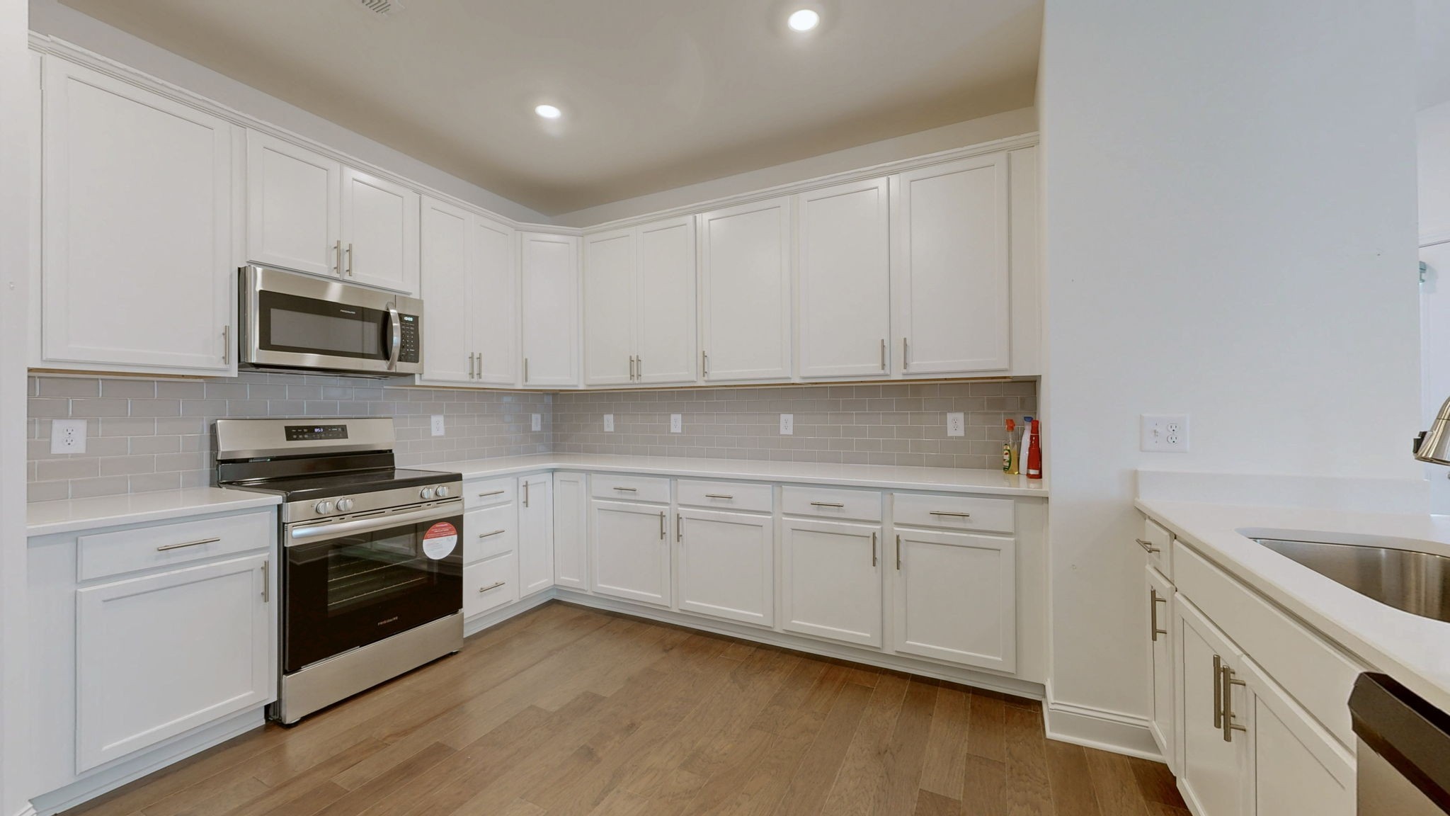 1518 Cedarbrooke Ln