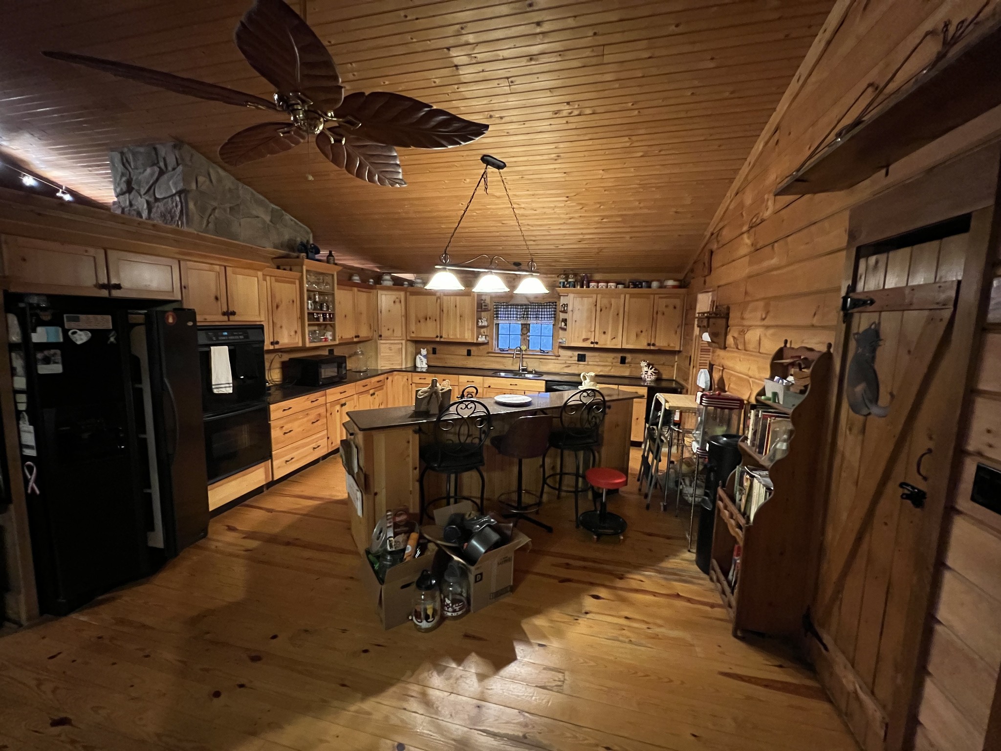 3281 Statesville Rd