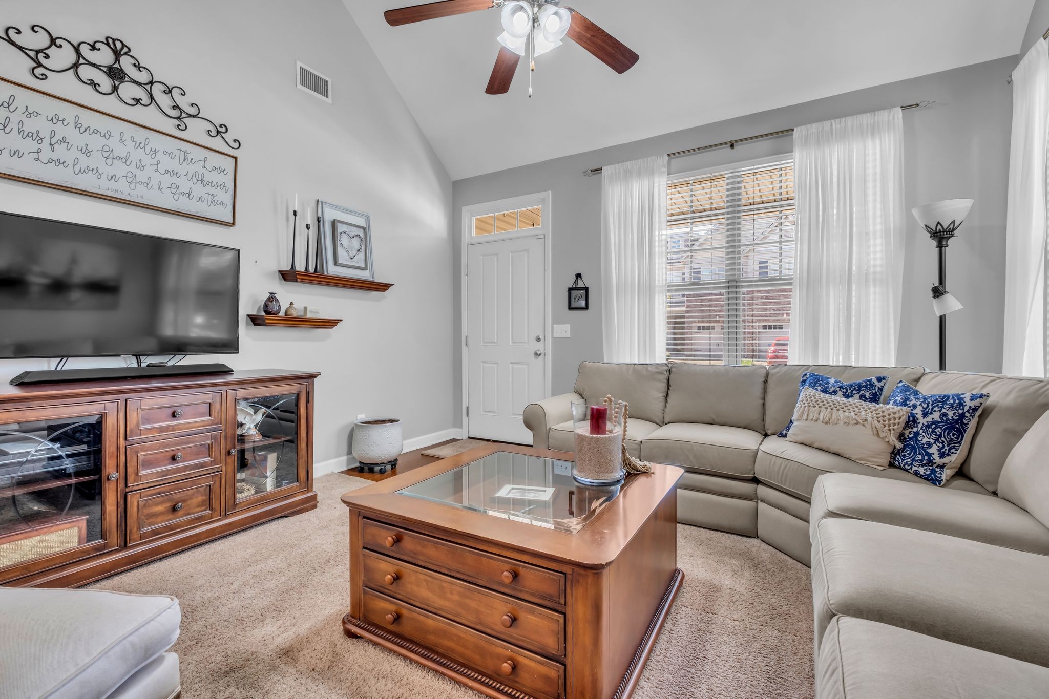 301 Griffin Pl