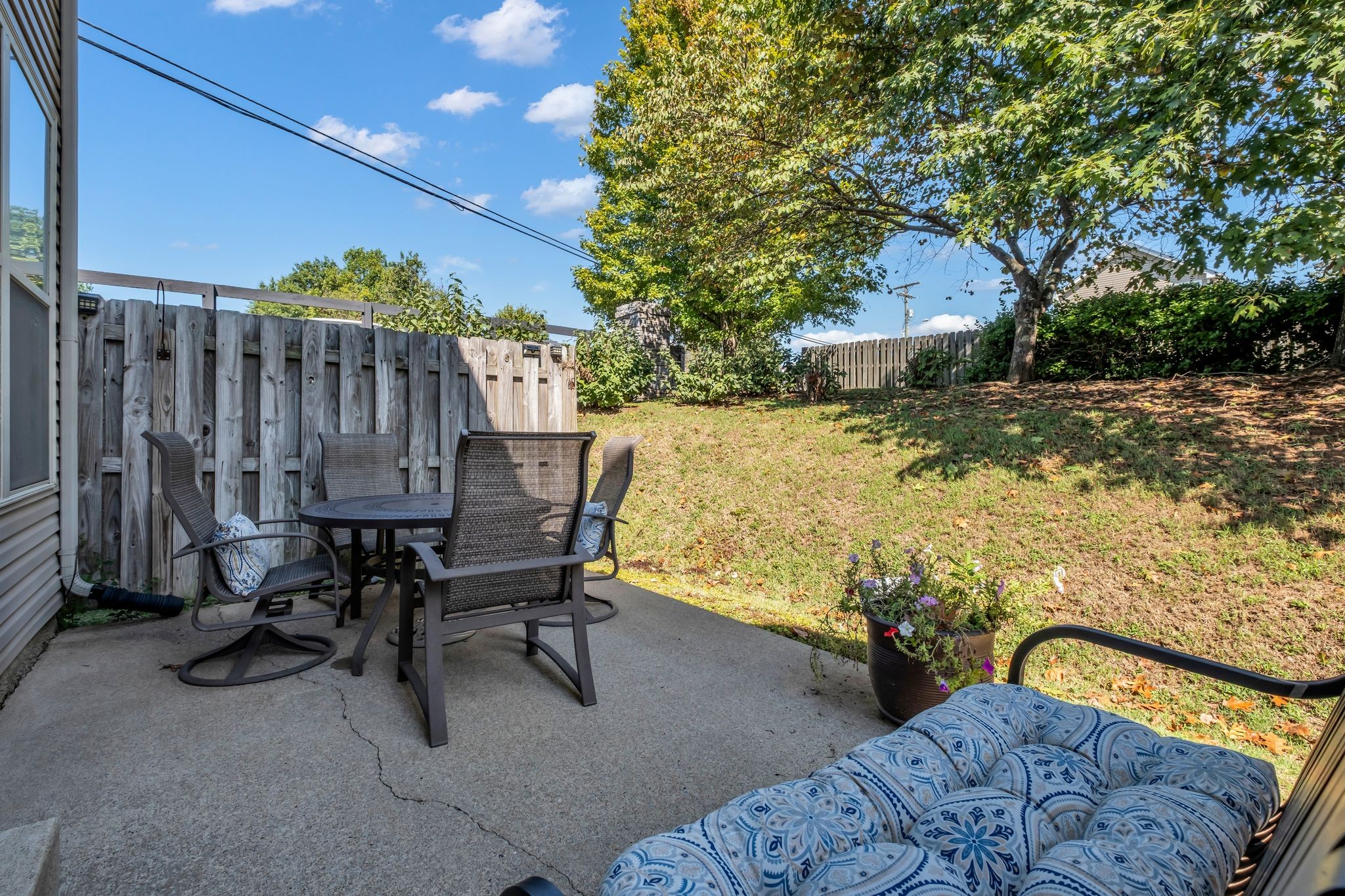 301 Griffin Pl