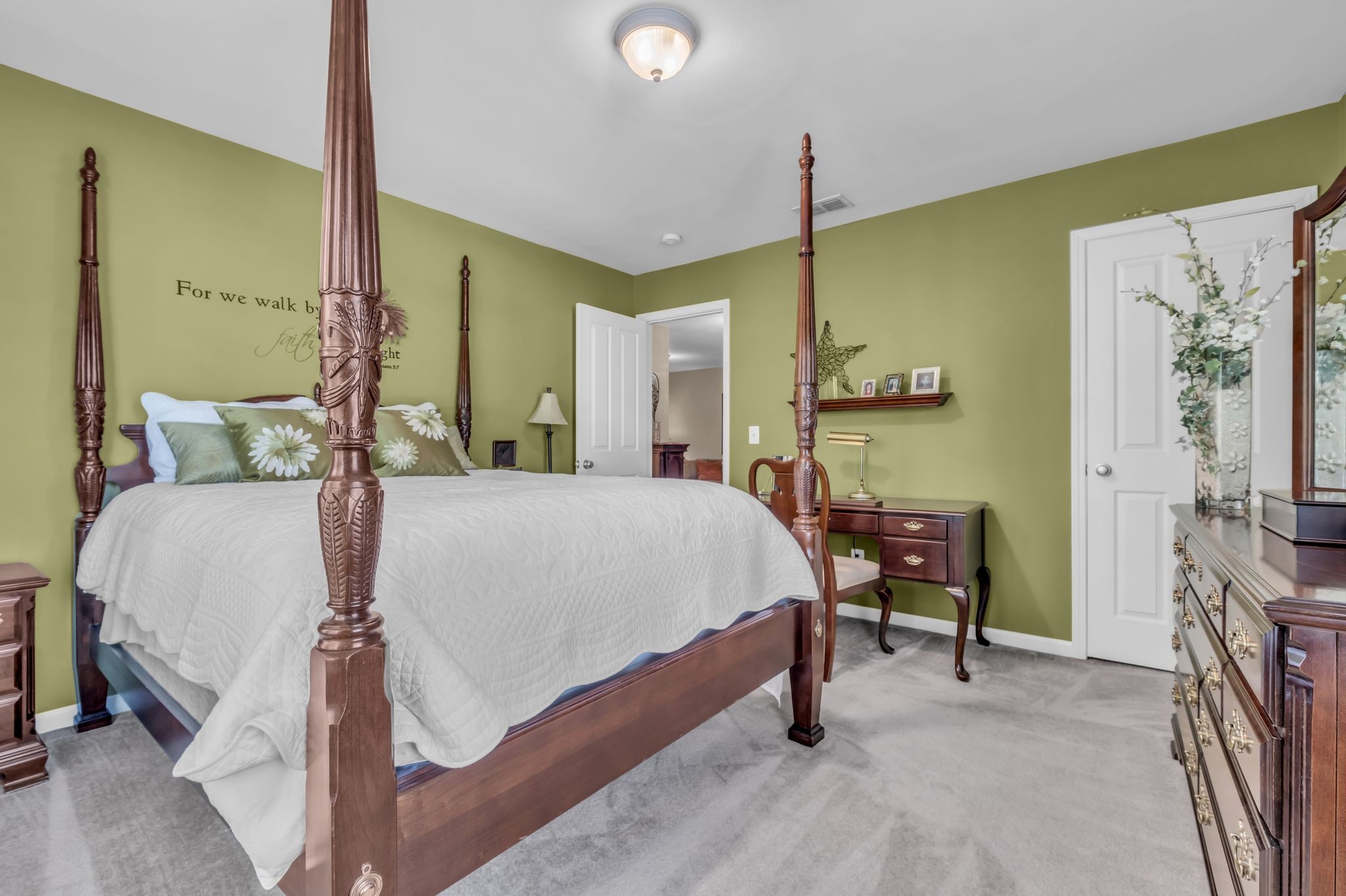 301 Griffin Pl