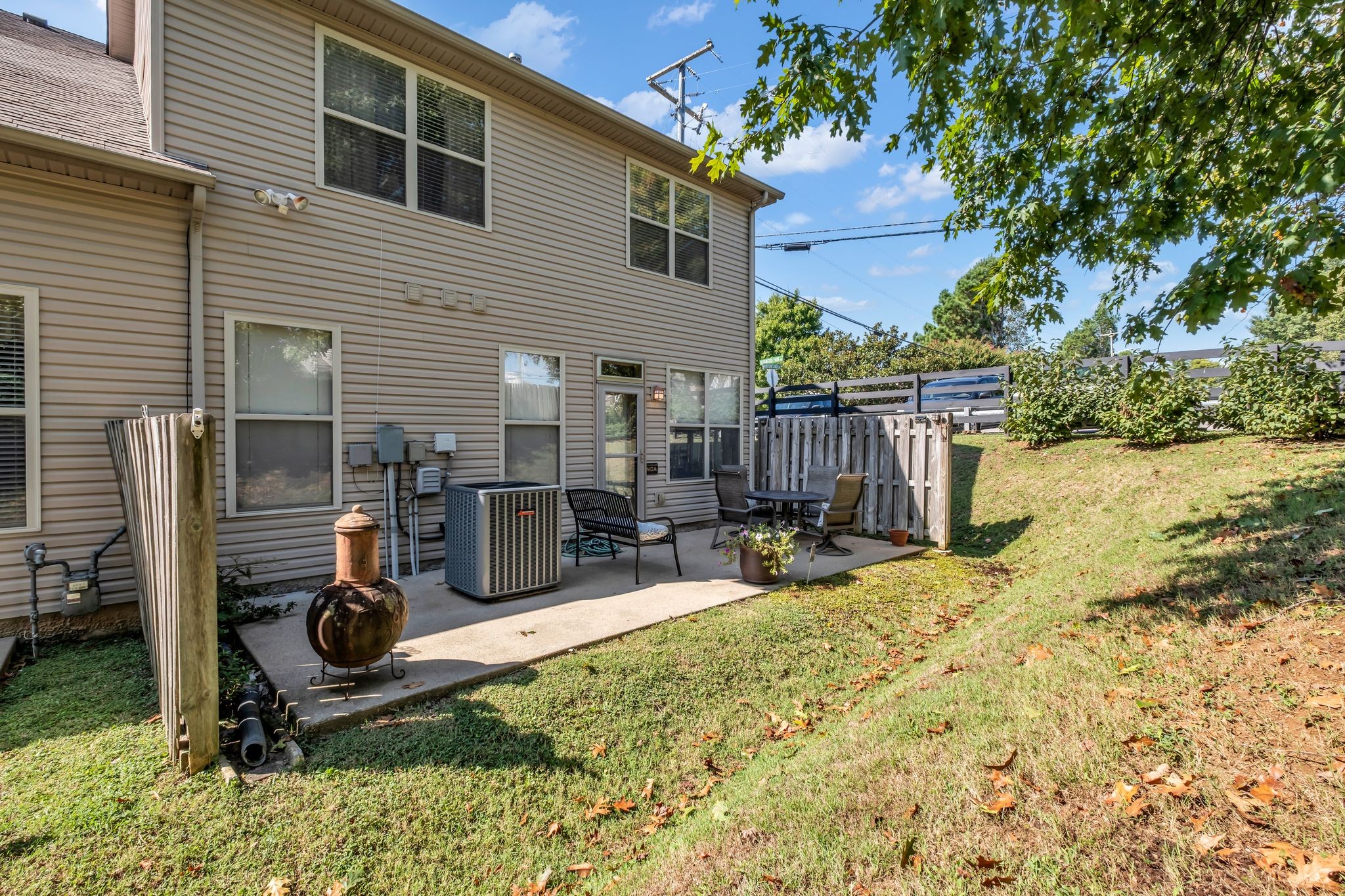 301 Griffin Pl