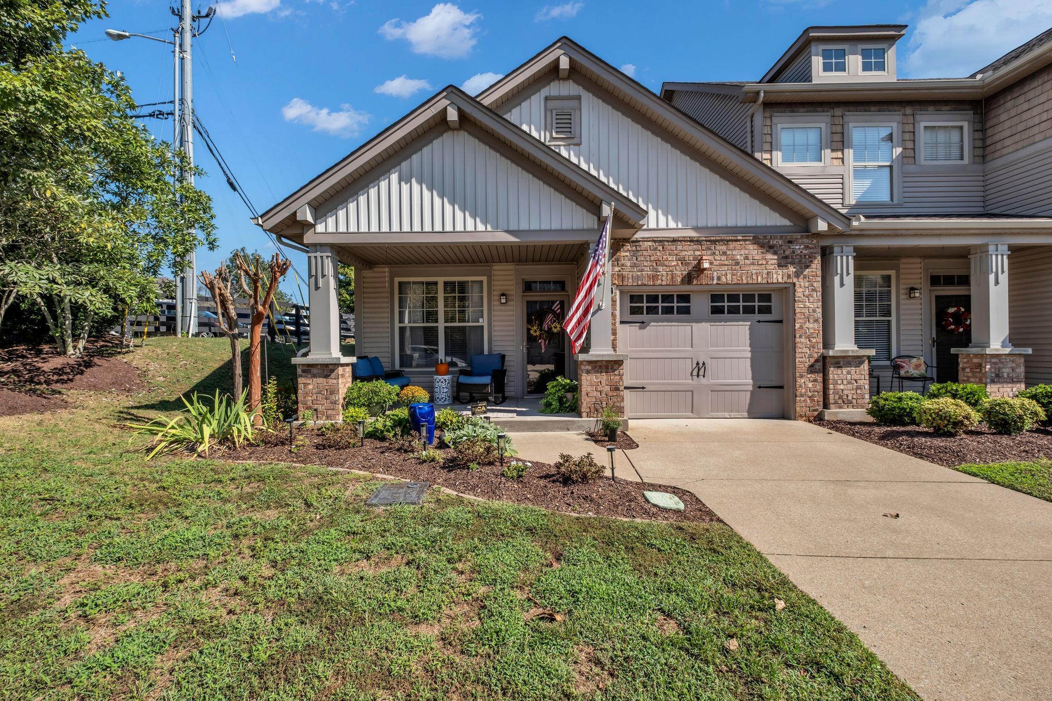 301 Griffin Pl