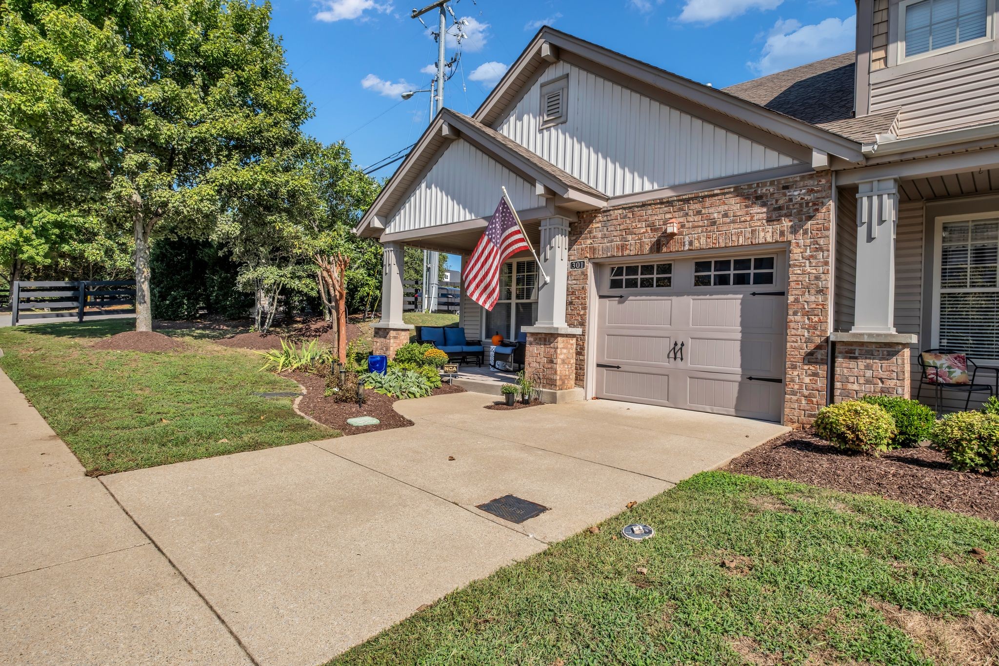 301 Griffin Pl
