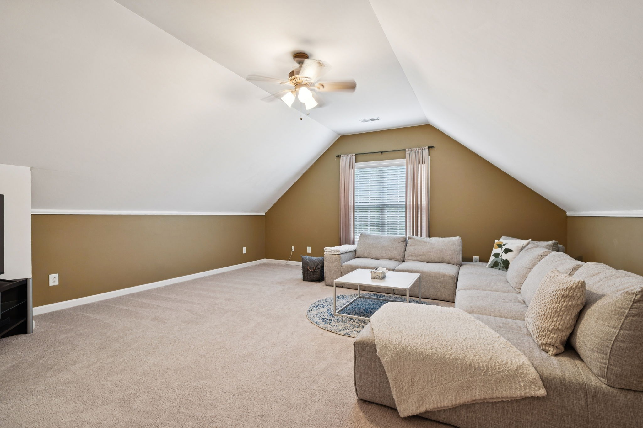 304 Jackson Way Ct