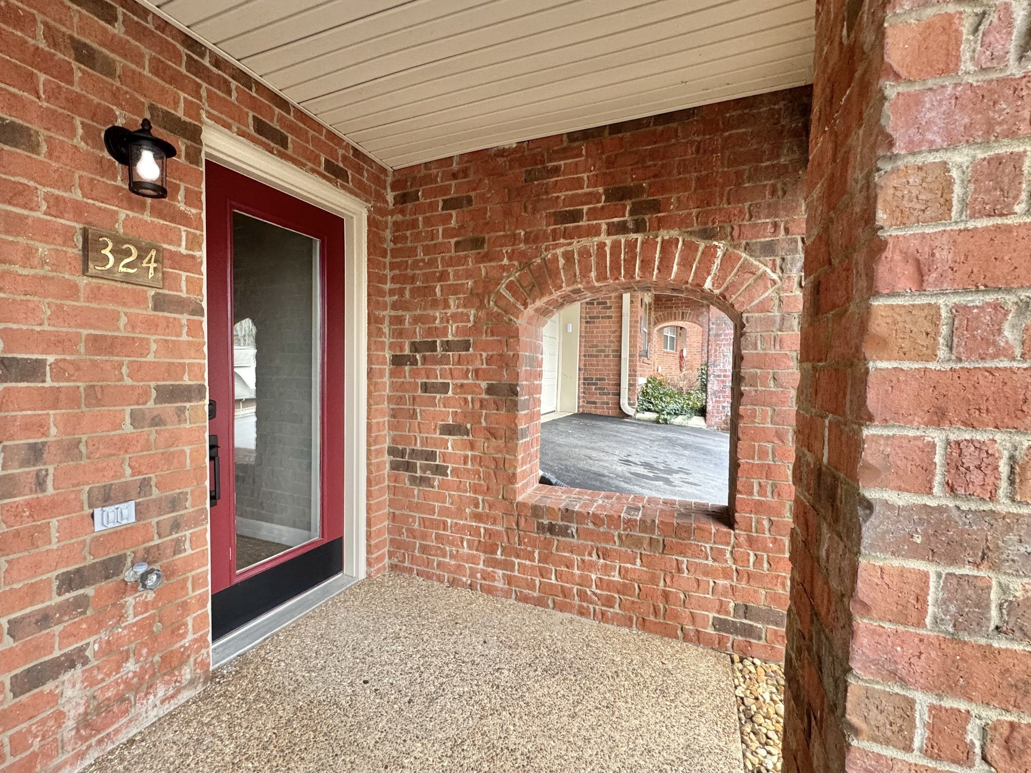 324 Riverstone Blvd