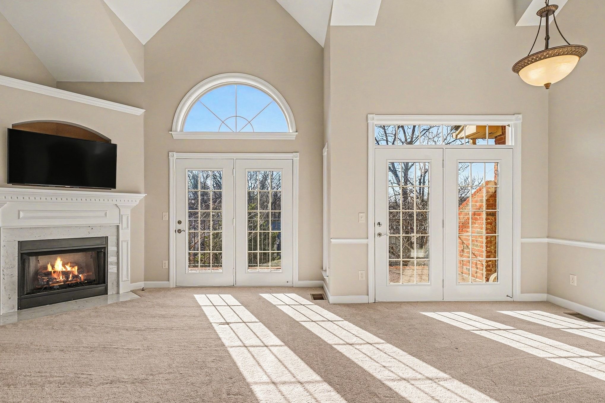 324 Riverstone Blvd