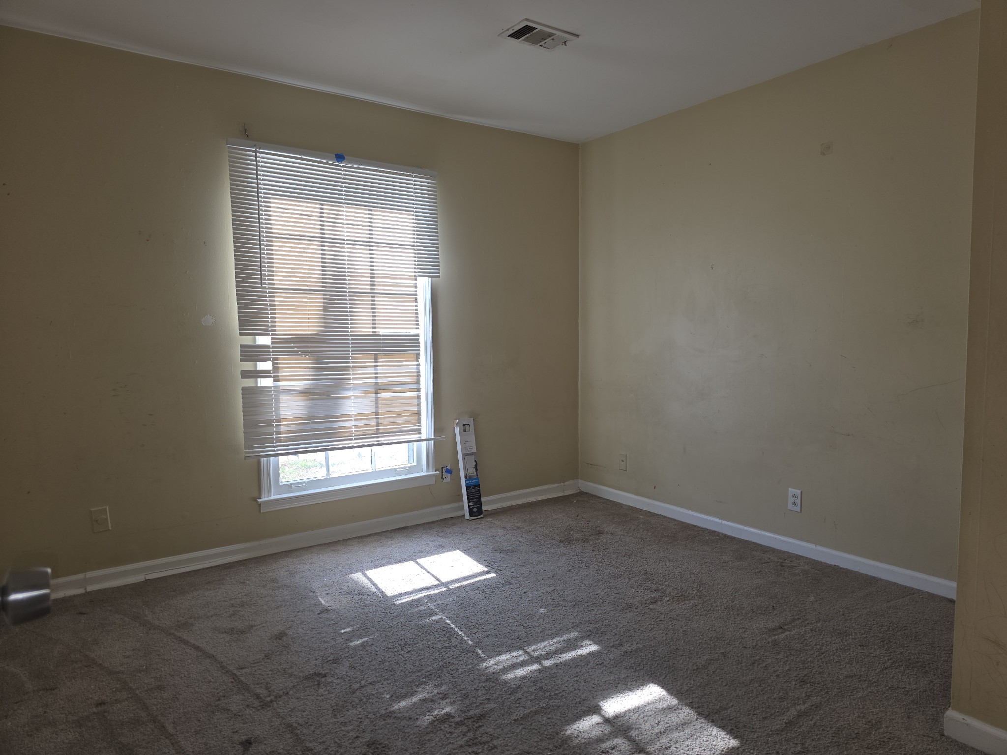 606 Huntington Pkwy