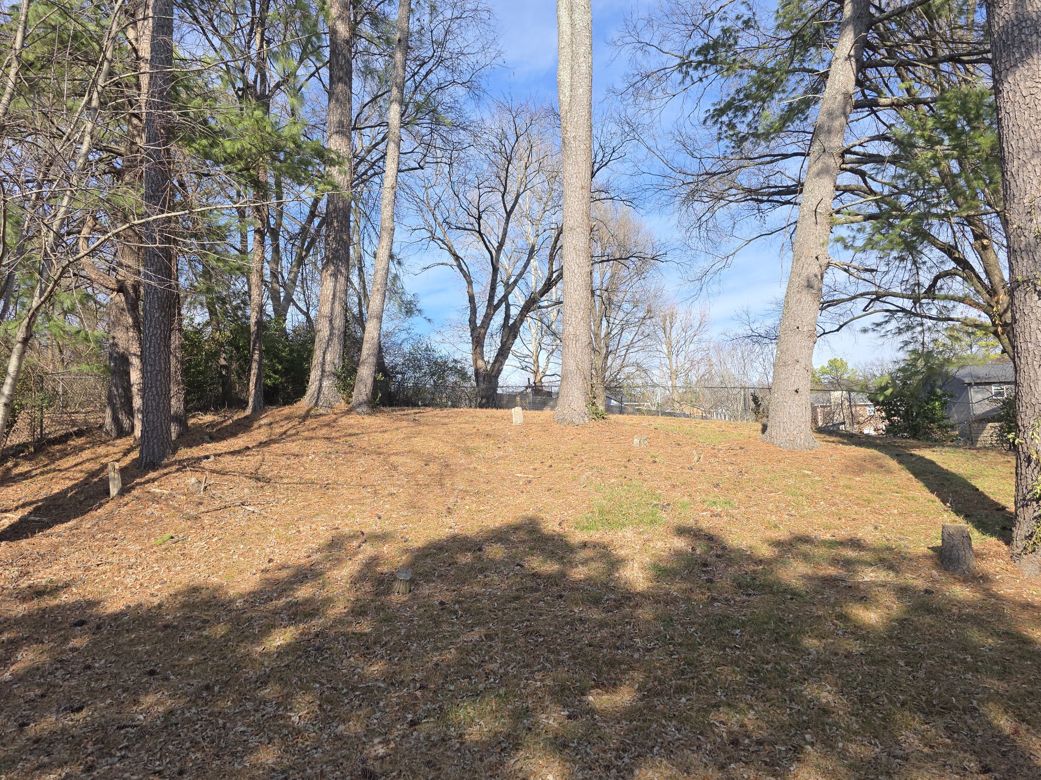 606 Huntington Pkwy