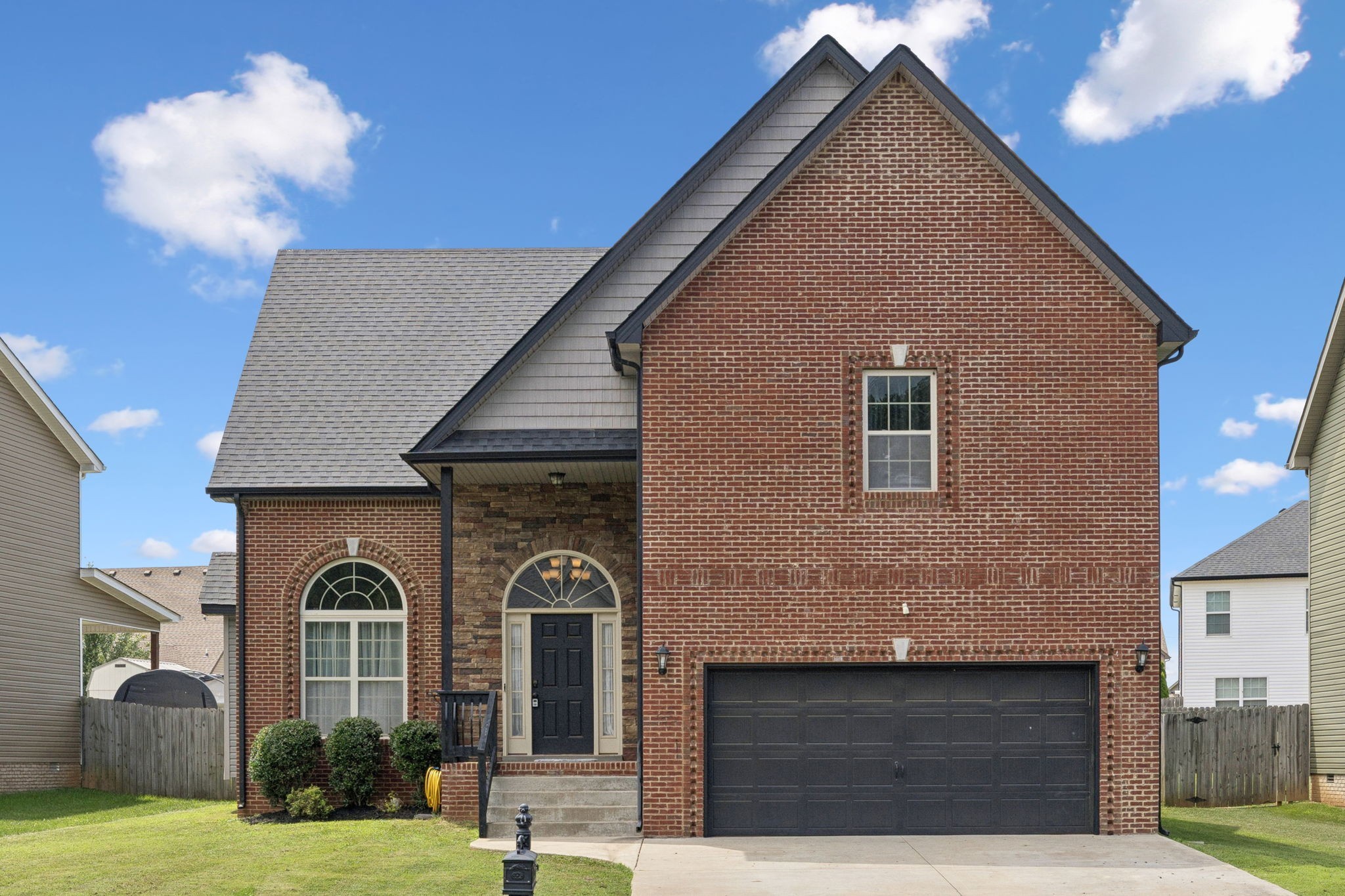 1069 Thrasher Dr
