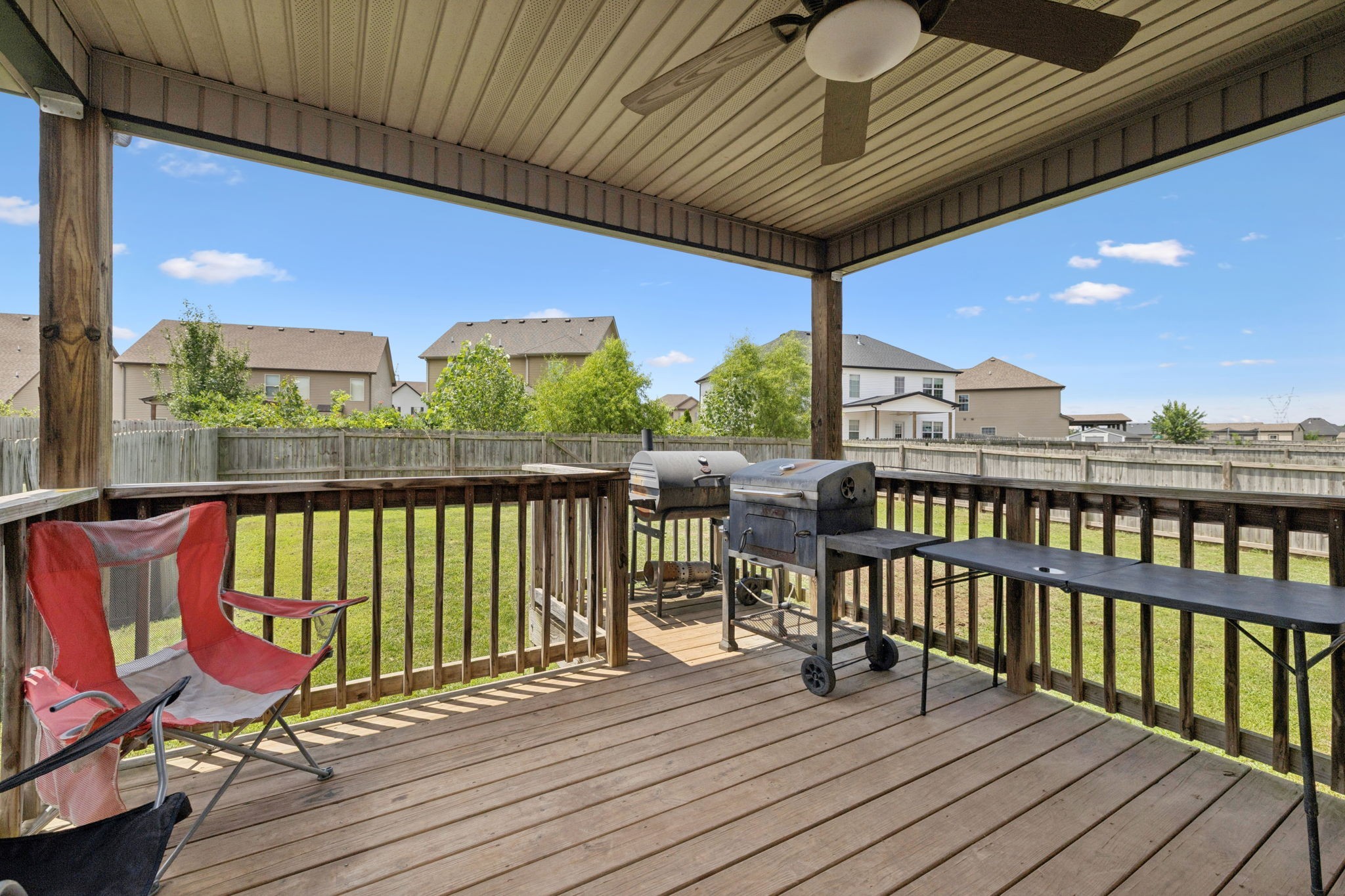 1069 Thrasher Dr