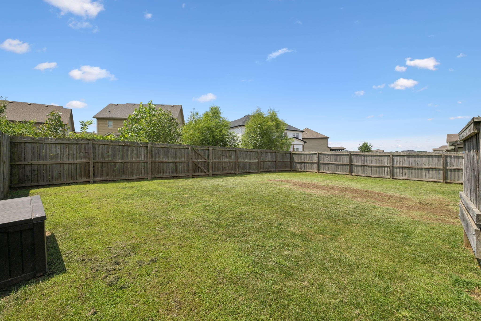 1069 Thrasher Dr