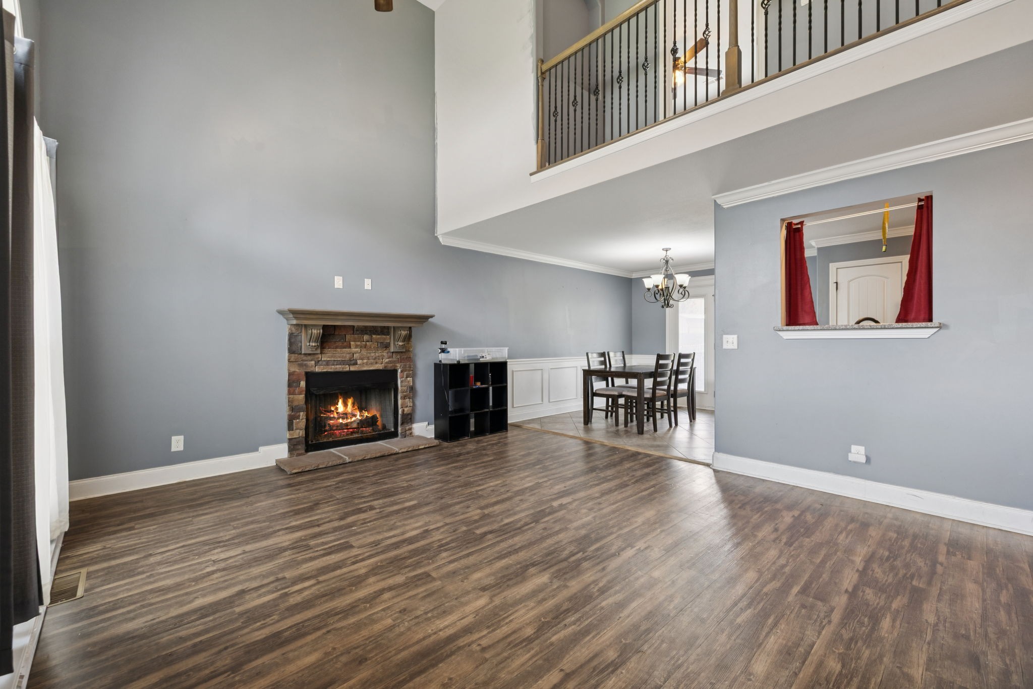 1069 Thrasher Dr