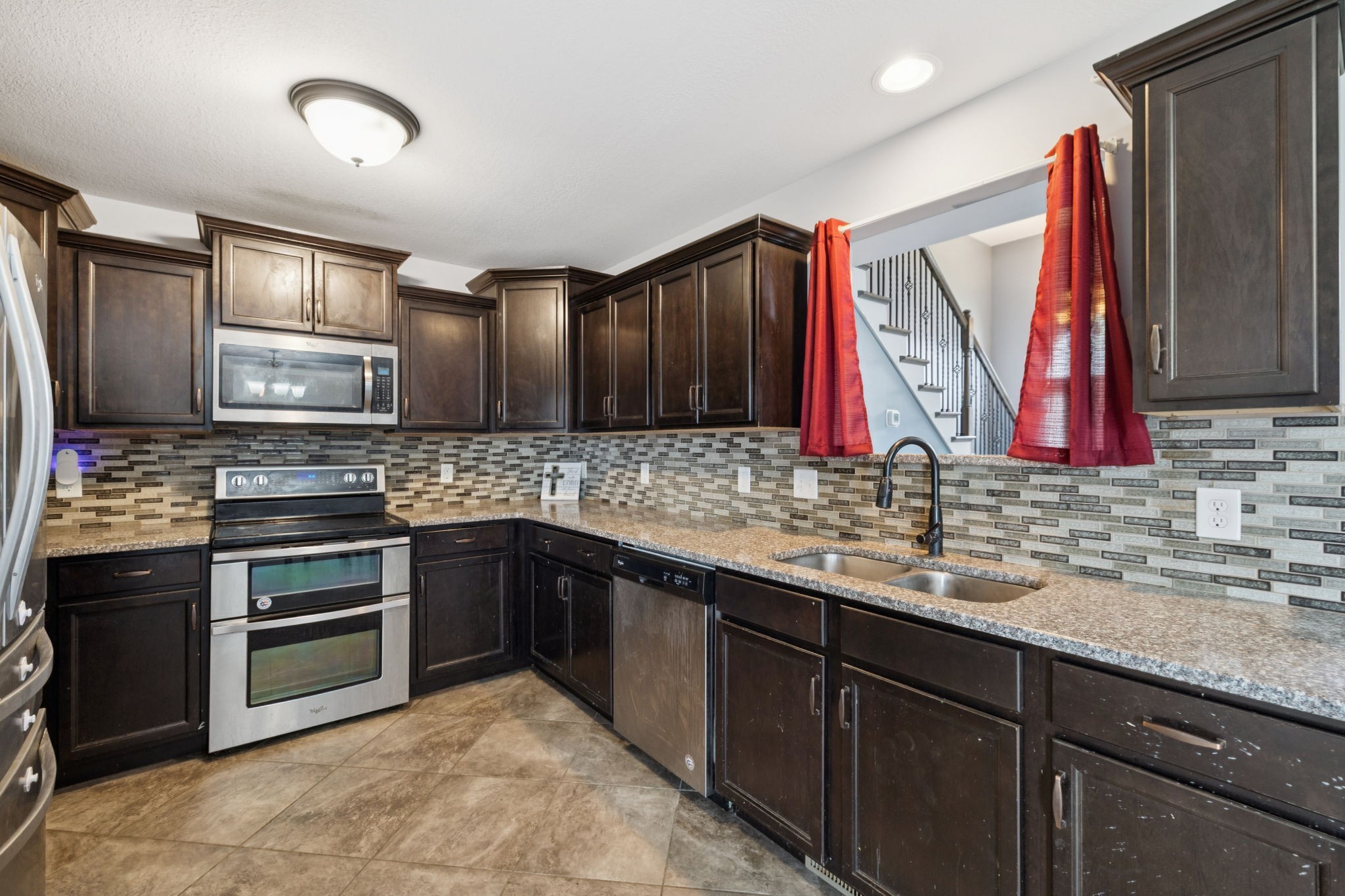1069 Thrasher Dr