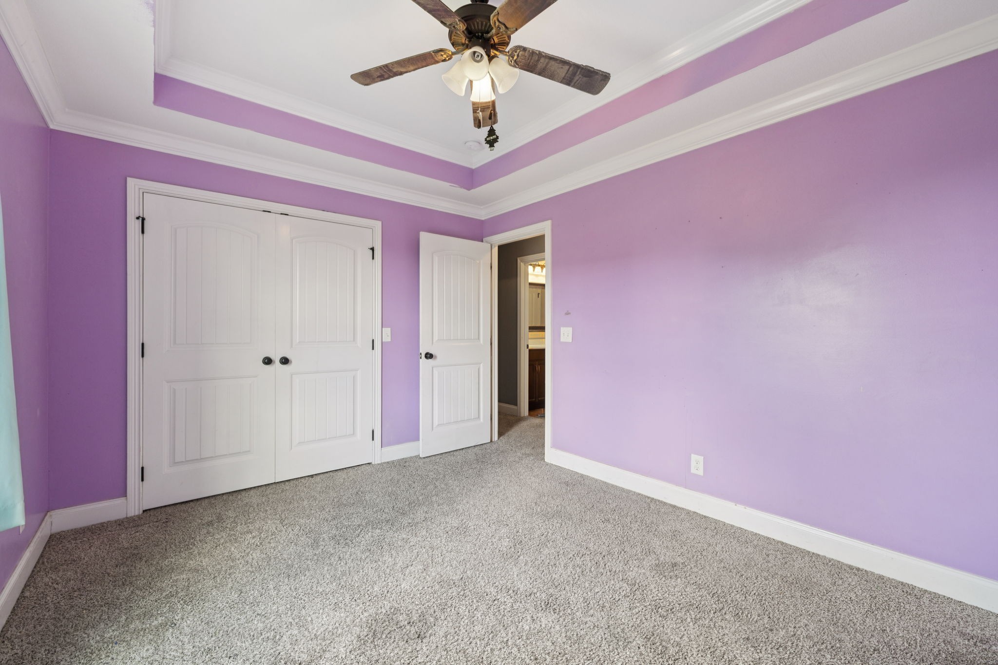 1069 Thrasher Dr