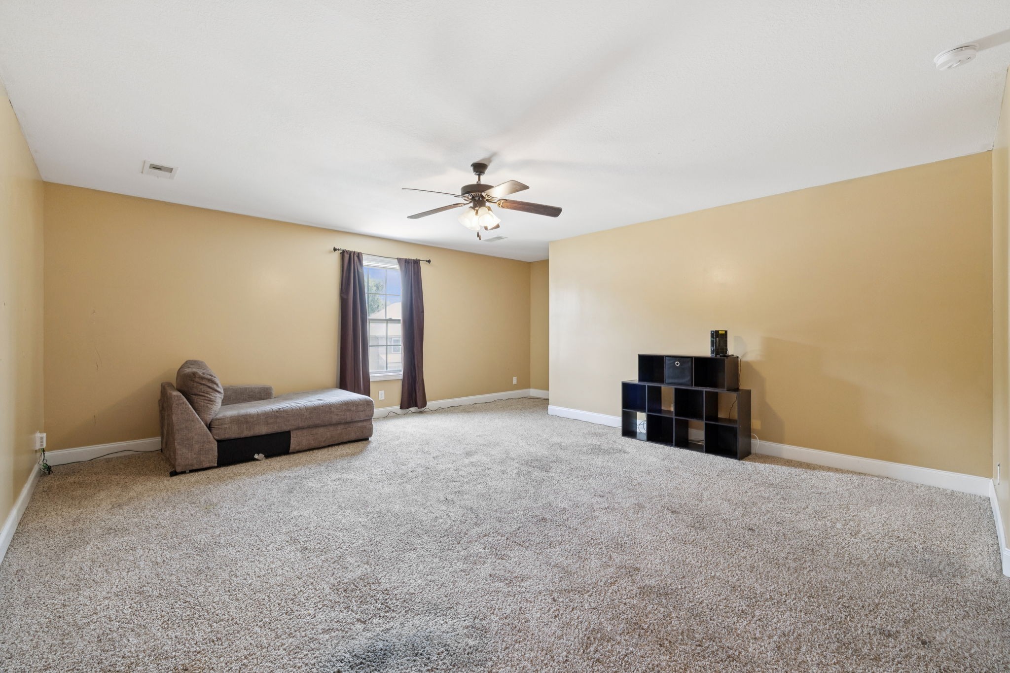 1069 Thrasher Dr