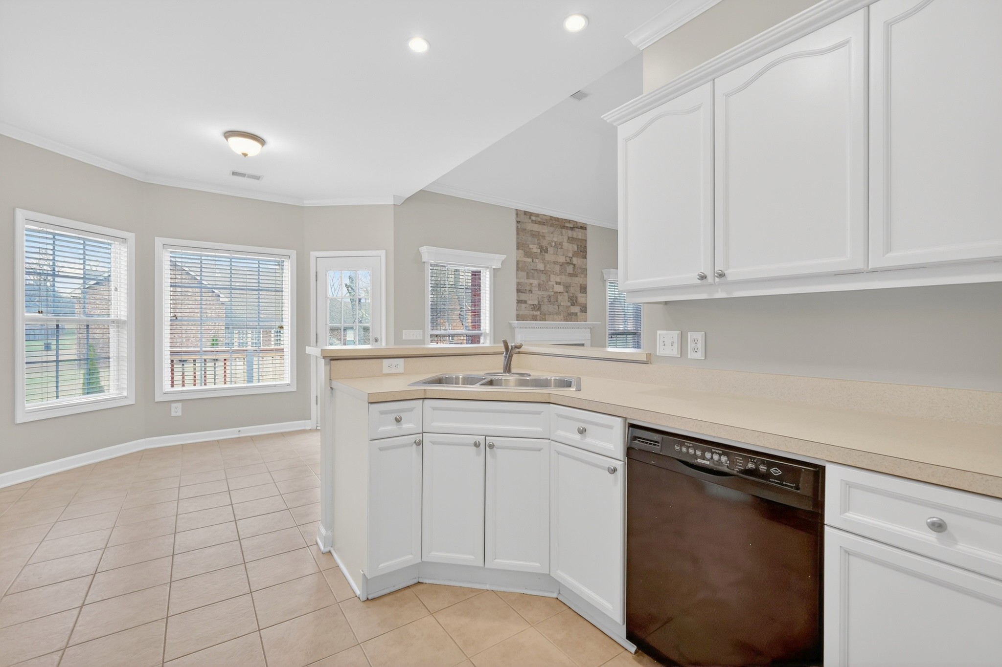 1032 Grider Dr
