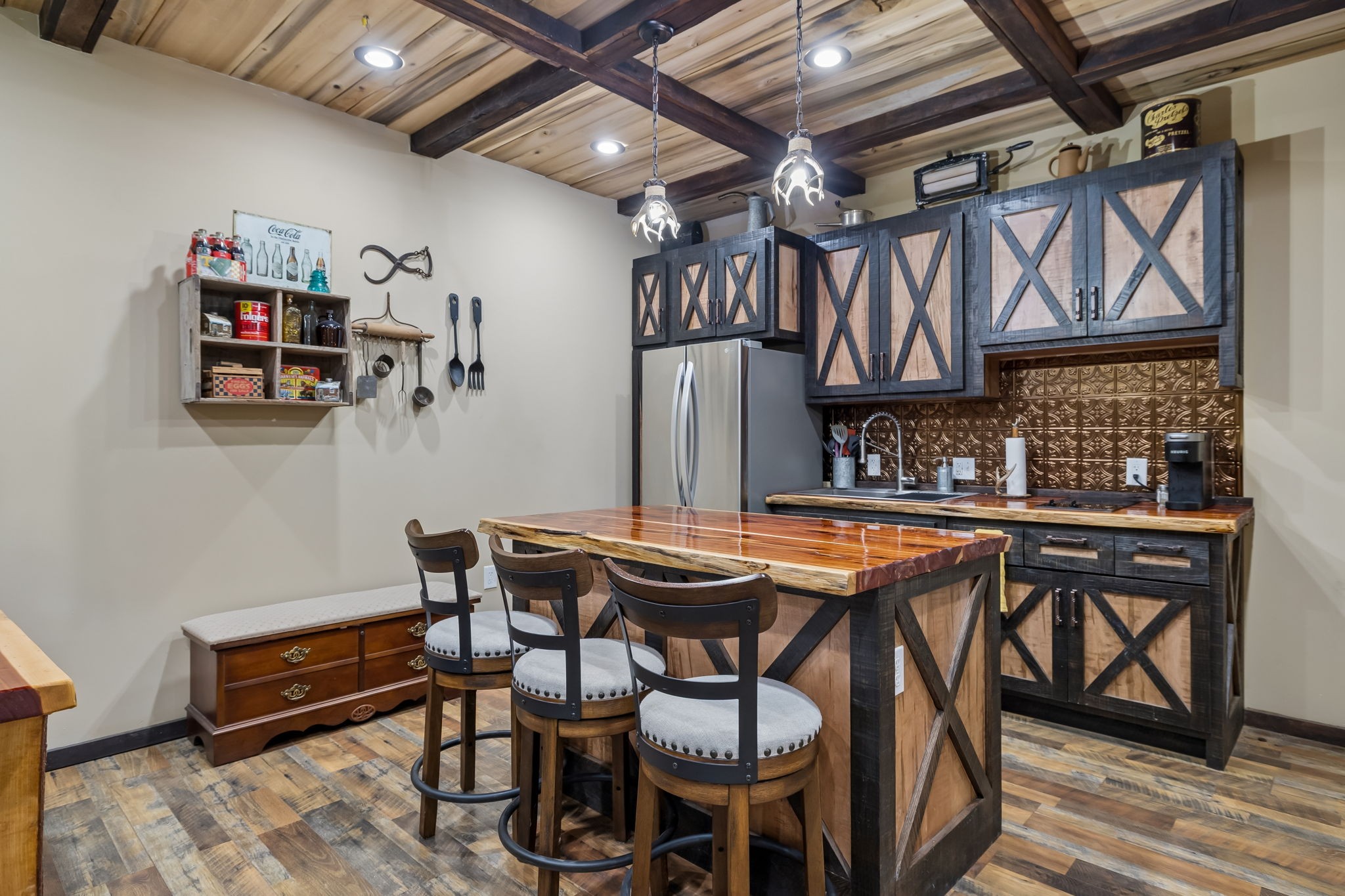 1437 Dividing Ridge Rd